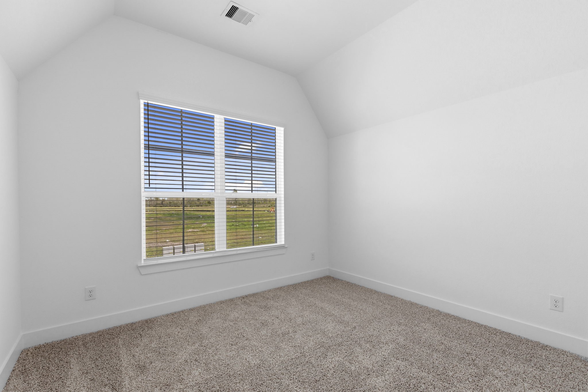Photos are REPRESENTATIVE of the home /floor plan and are NOT of the actual home.  Selections, features, and room options vary.