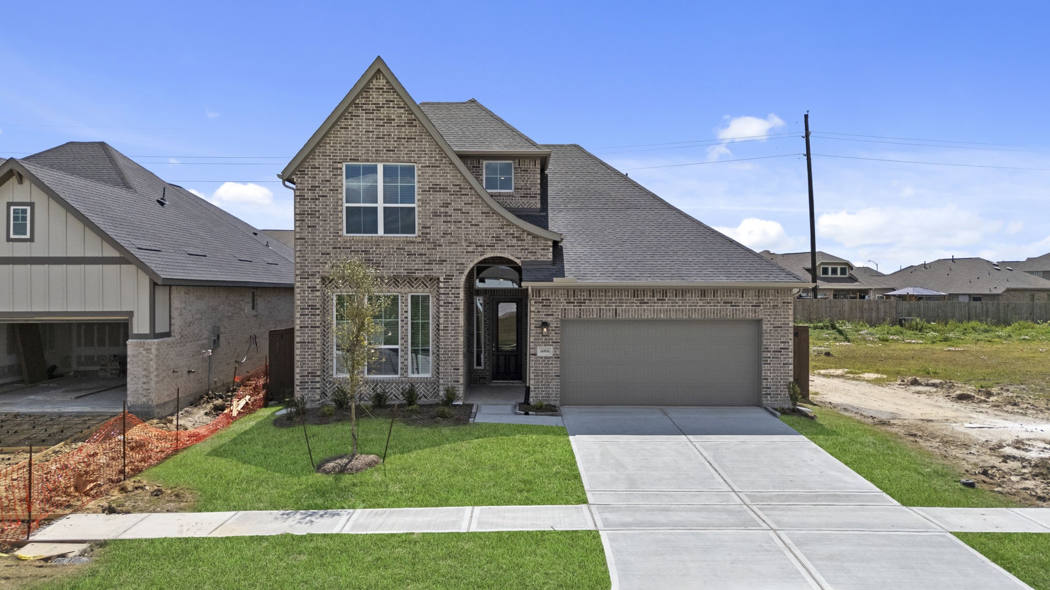 Photos are REPRESENTATIVE of the home /floor plan and are NOT of the actual home.  Selections, features, and room options vary.