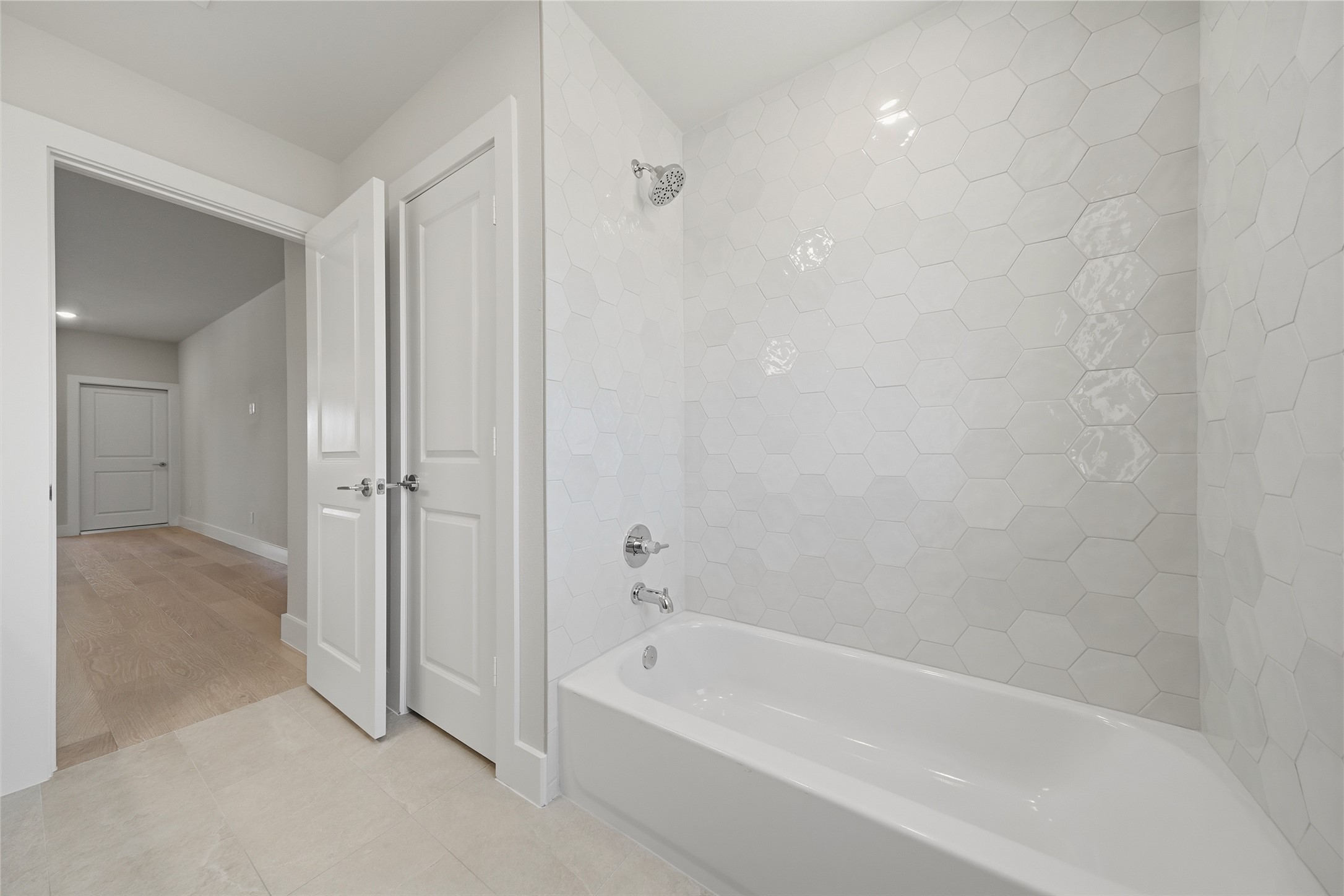 1714 Sedola Lane, Houston, TX 77055