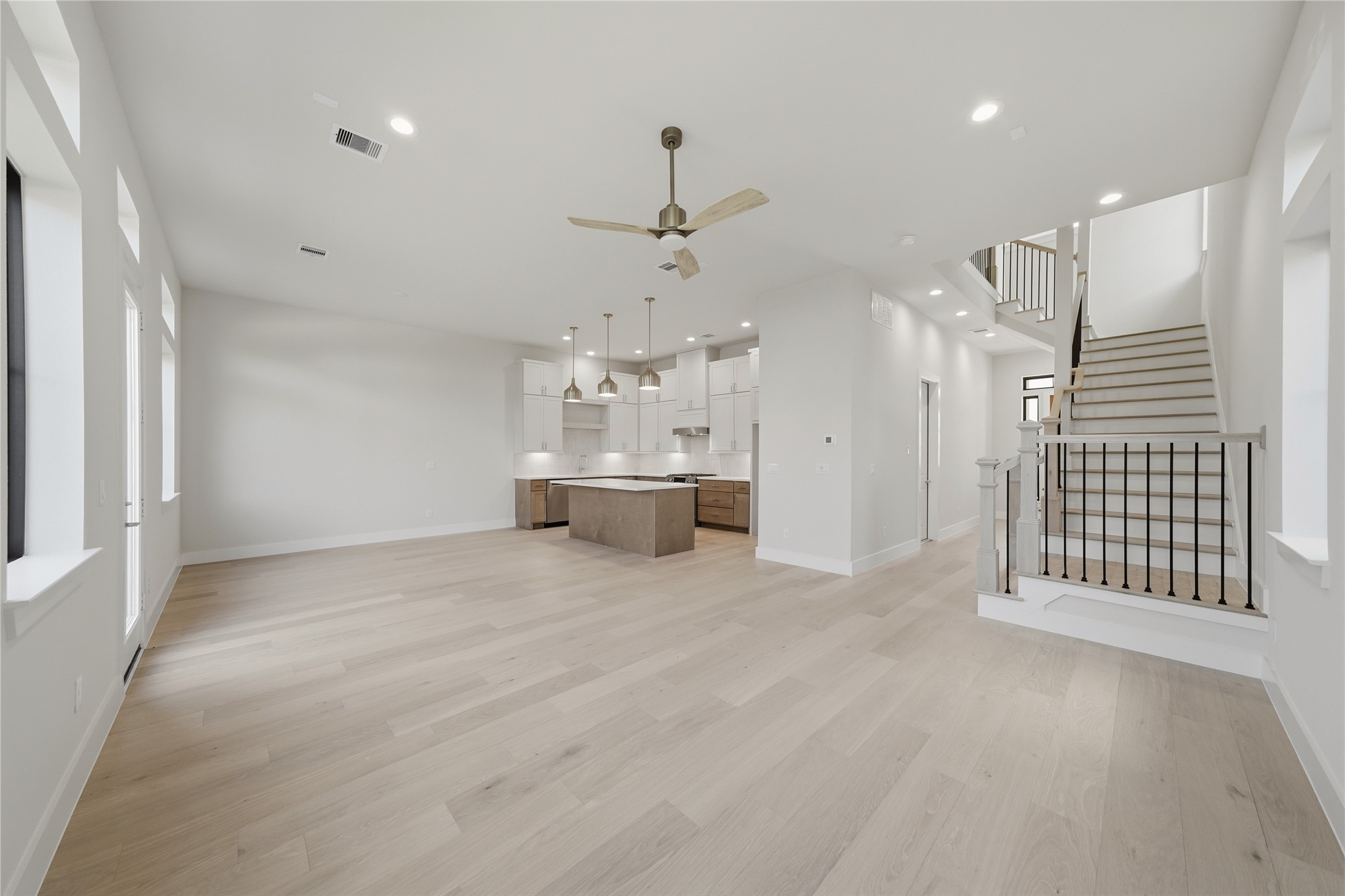 1714 Sedola Lane, Houston, TX 77055