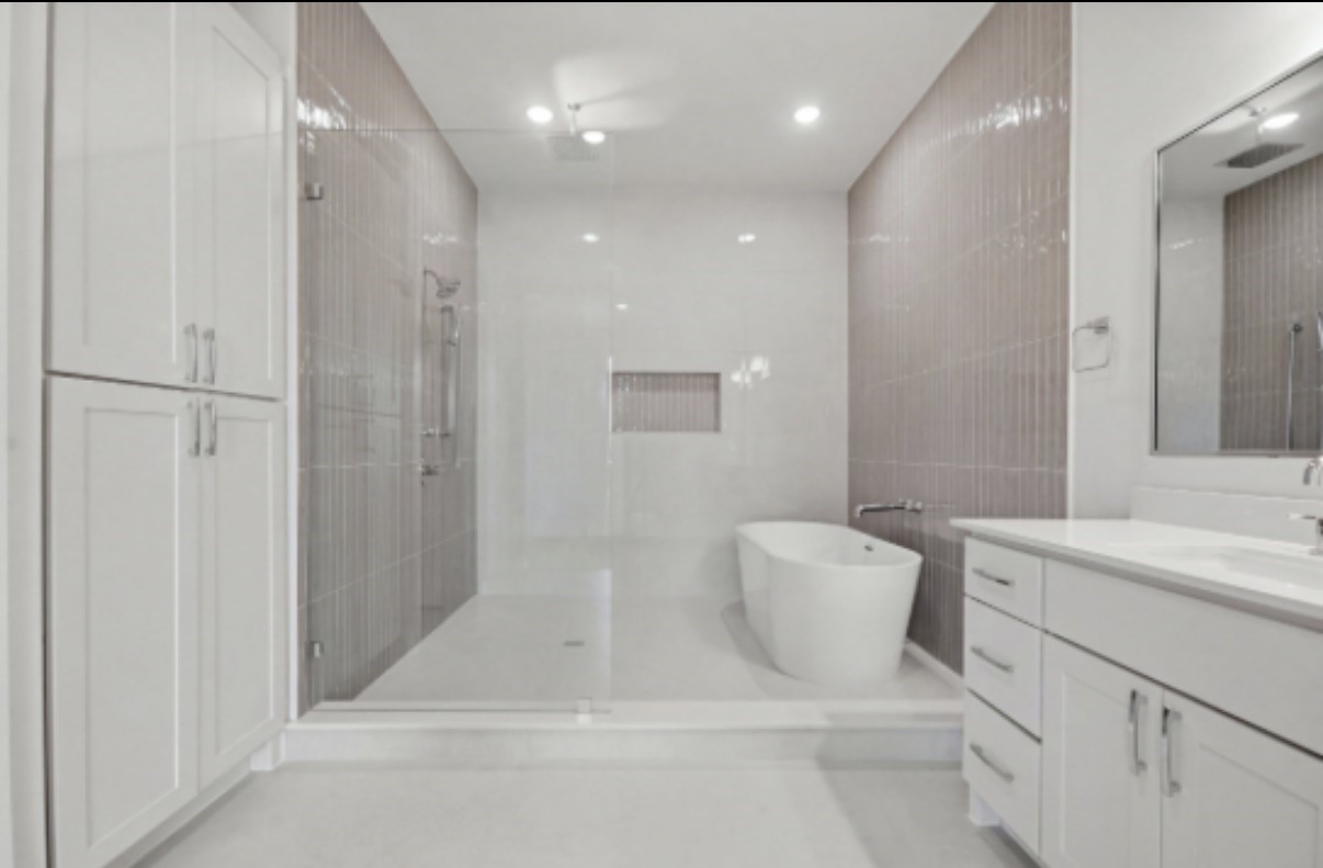 1714 Sedola Lane, Houston, TX 77055