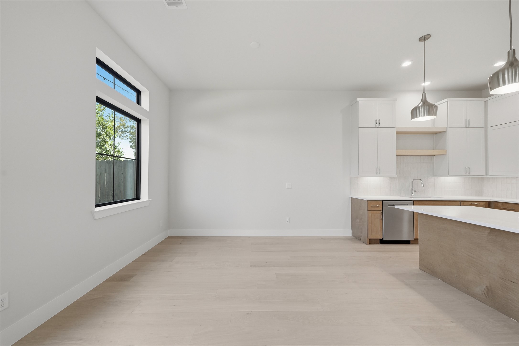 1714 Sedola Lane, Houston, TX 77055