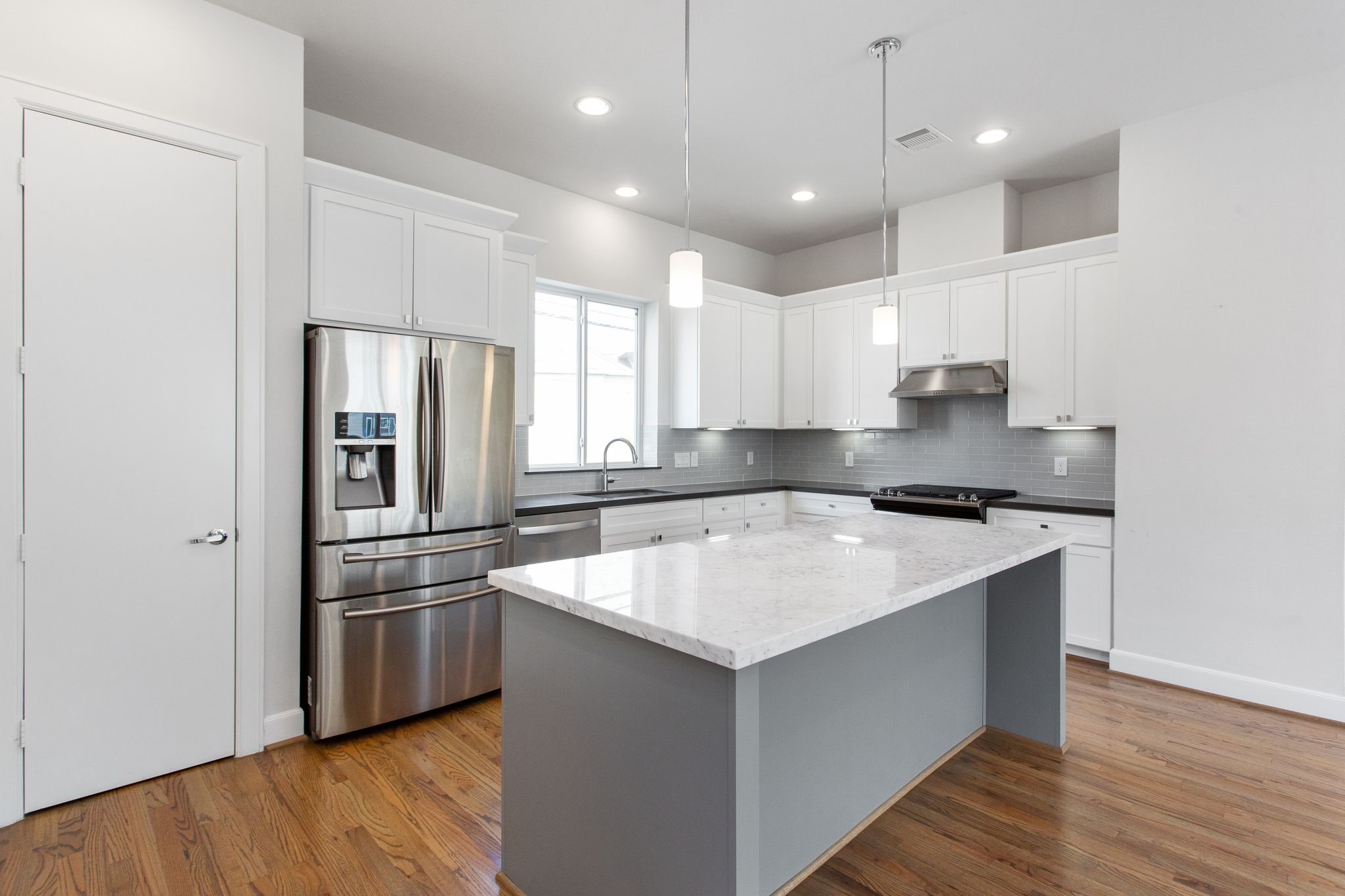 348 Eado Park Circle, Houston, TX 77020