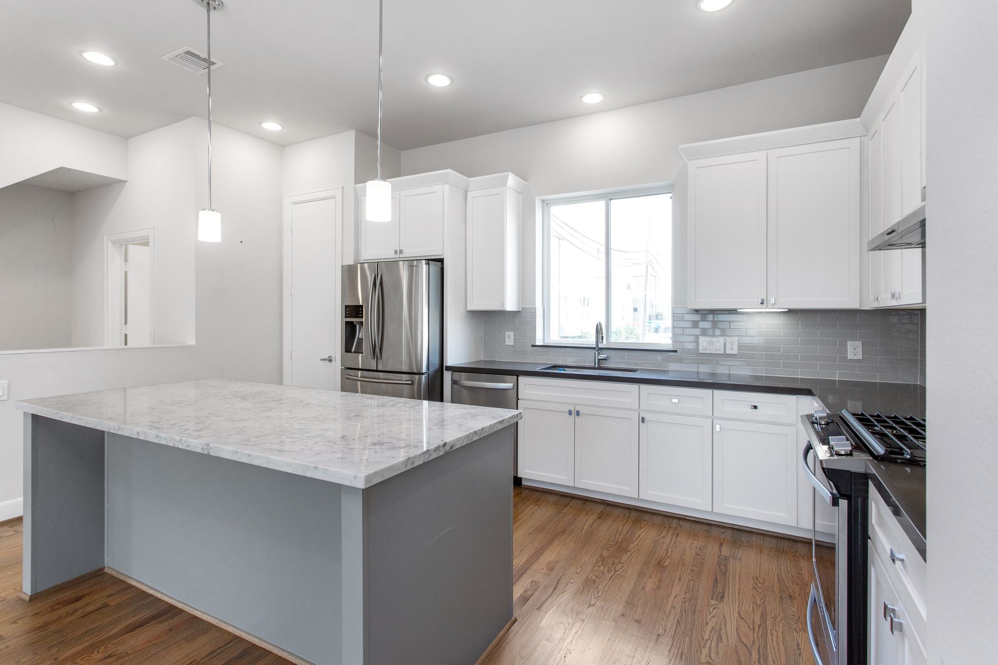 348 Eado Park Circle, Houston, TX 77020