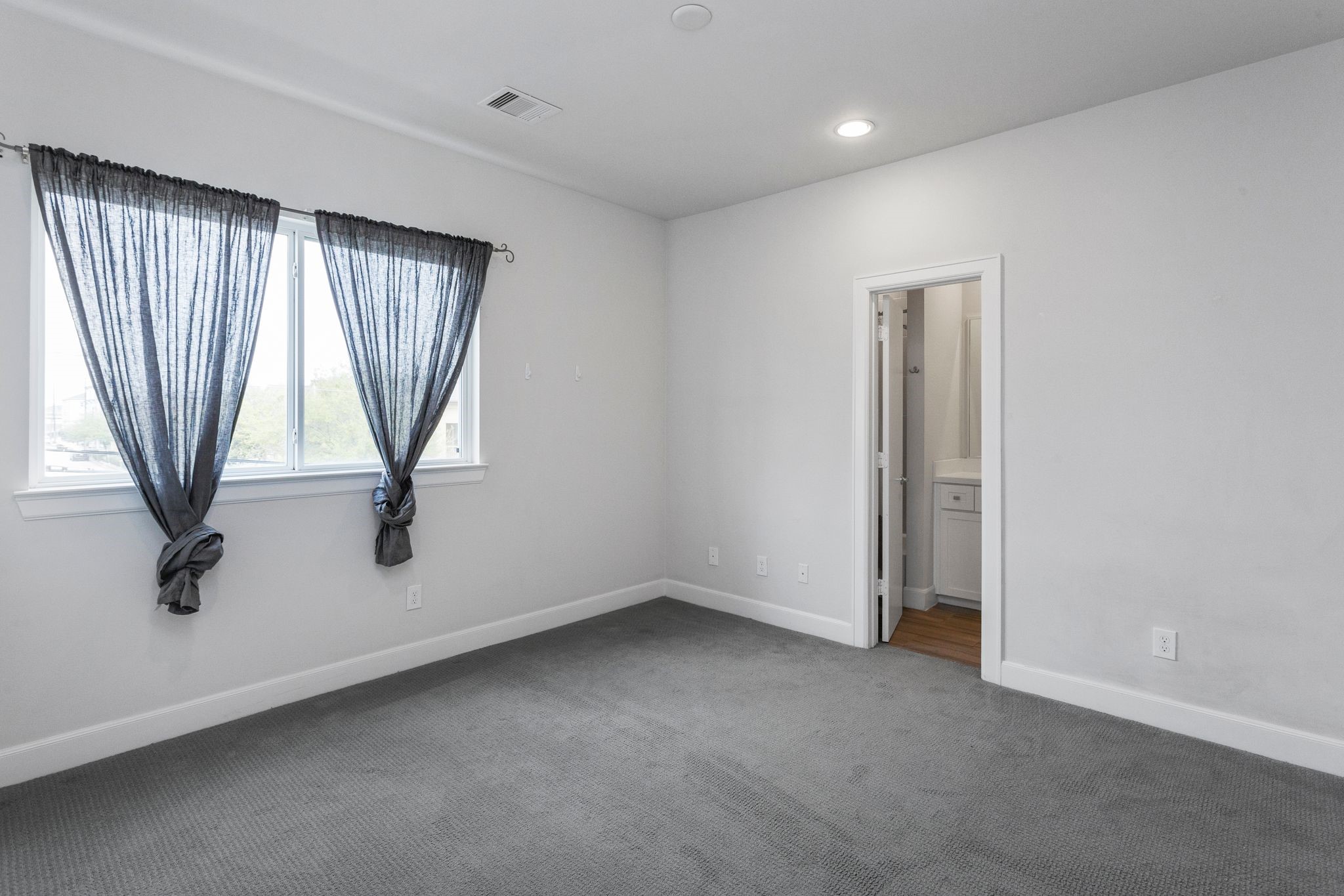 348 Eado Park Circle, Houston, TX 77020