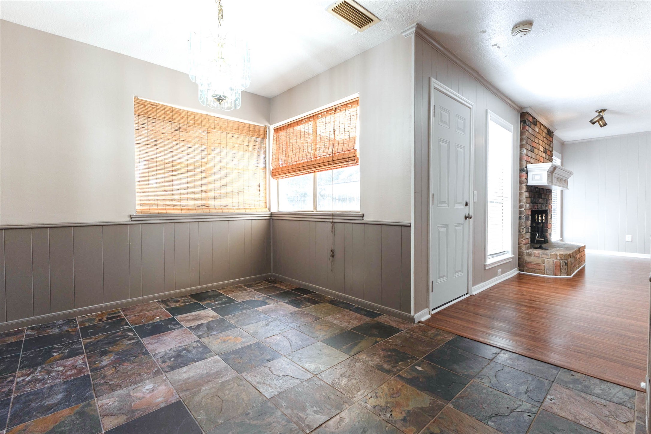 Breakfast Room