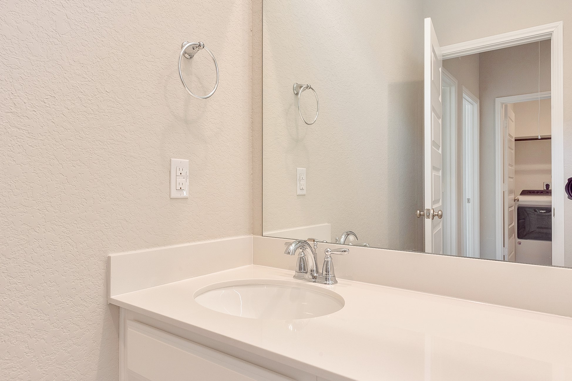 9814 Magnolia Village Lane, Houston, TX 77080