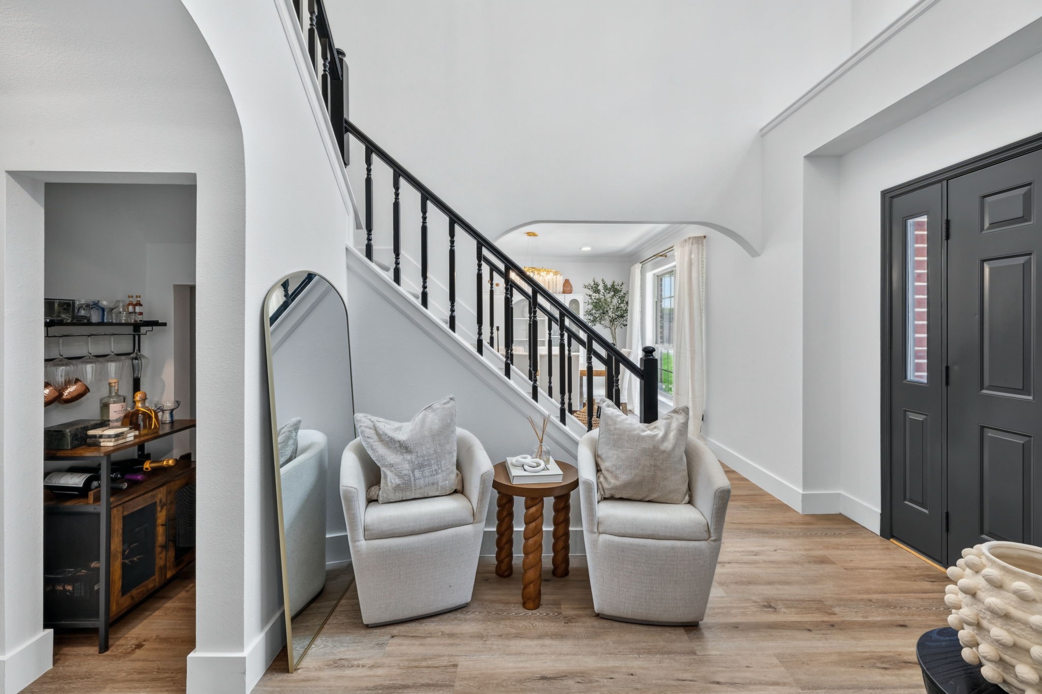 Step inside to layered spaces designed for gathering, hosting, and slowing down