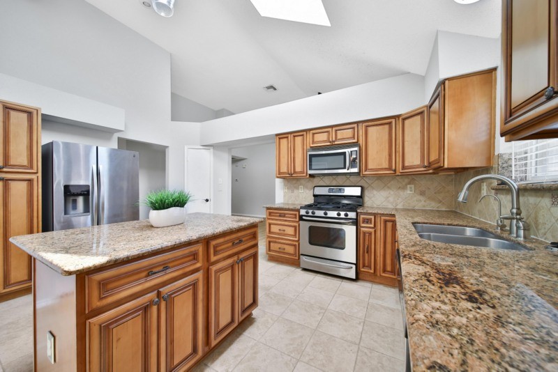 1223 Berrystone Trail, Missouri City, TX 77459