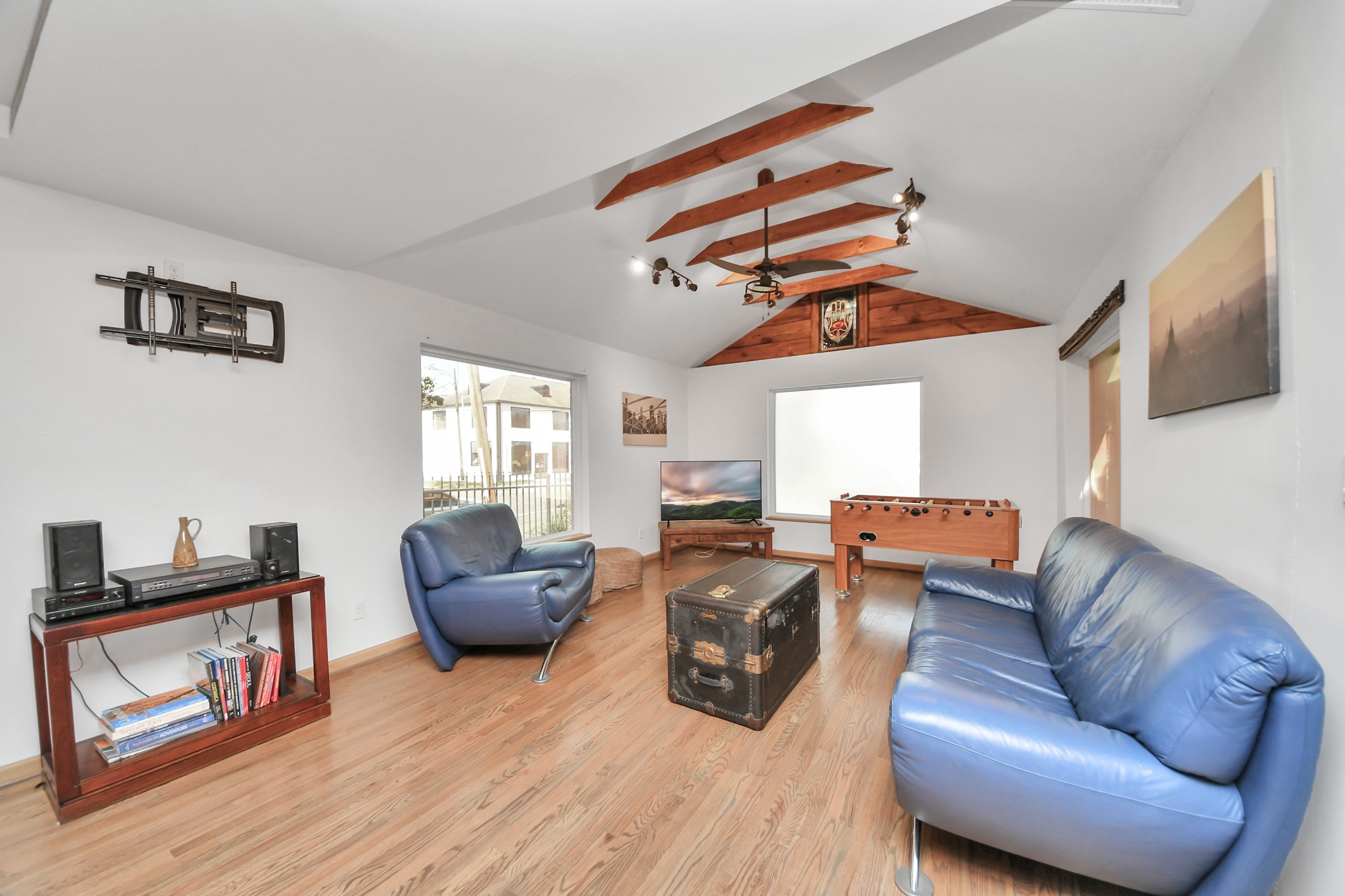 2402 Barbee Street, Houston, TX 77004