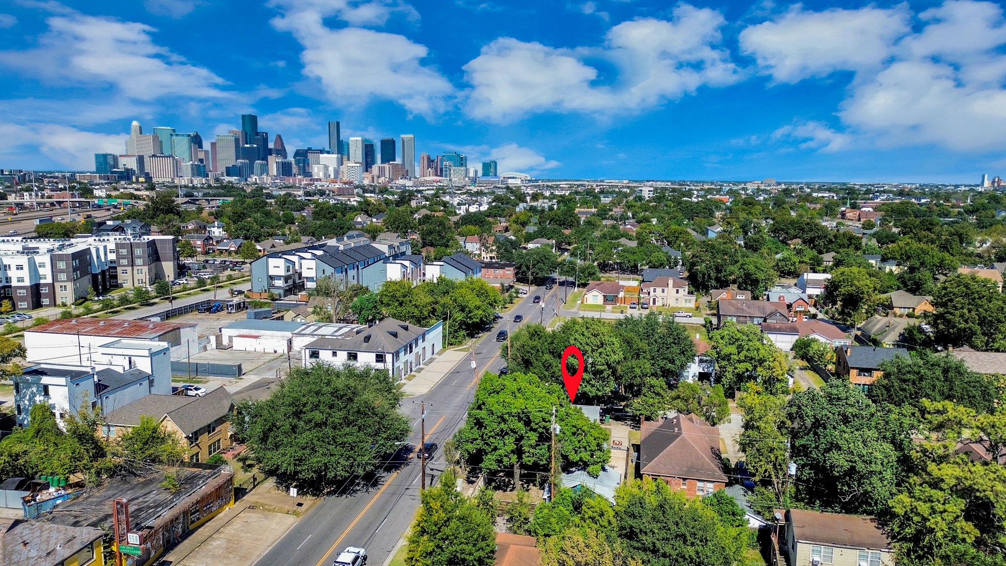 2402 Barbee Street, Houston, TX 77004 2402 Barbee Street, Houston, TX 77004