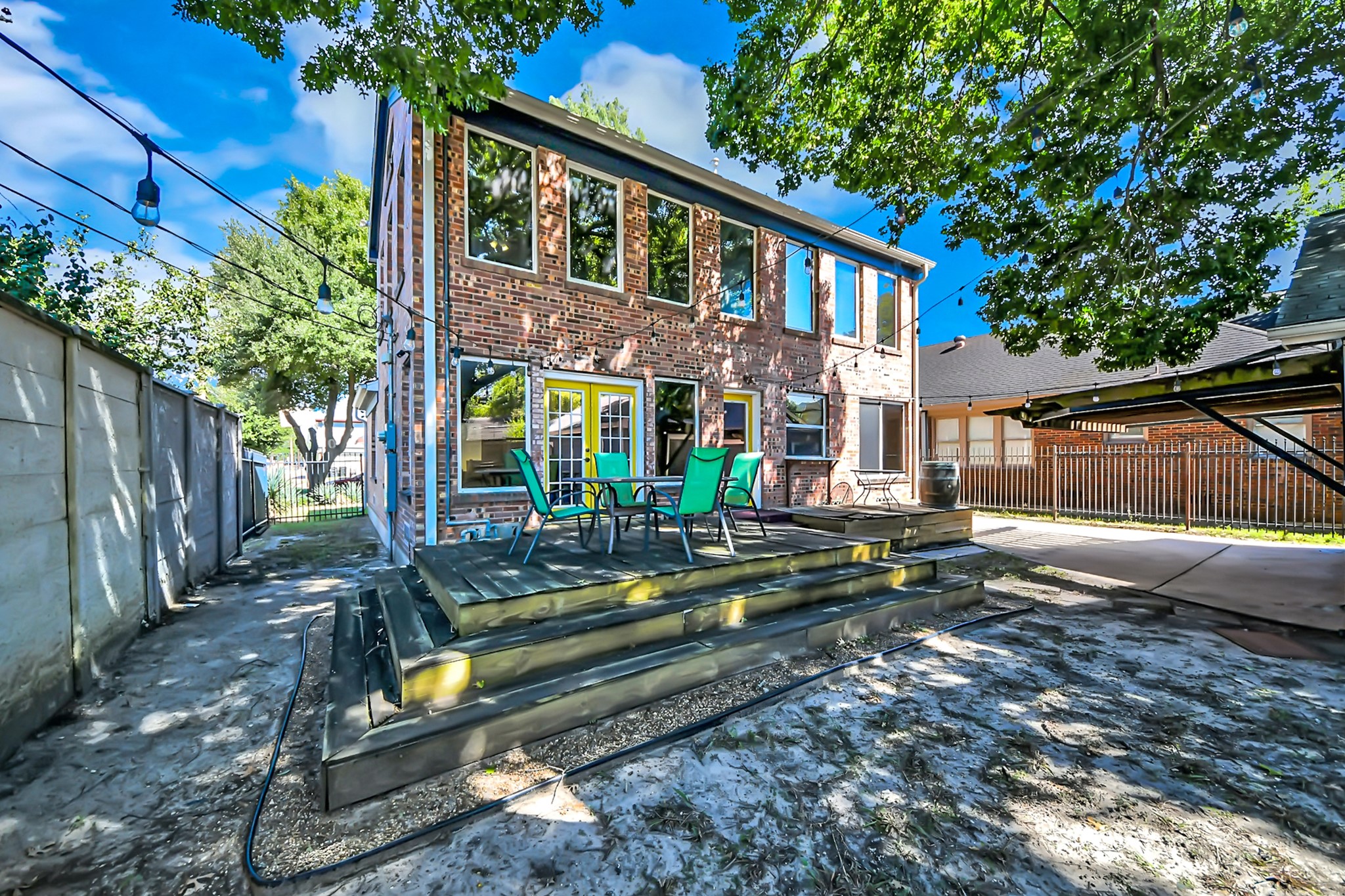 2402 Barbee Street, Houston, TX 77004