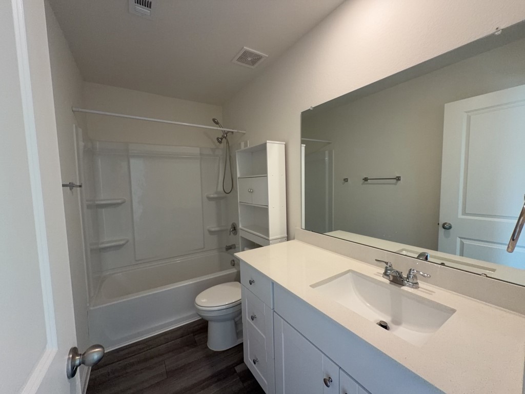 18618 Hunter William Way, New Caney, TX 77357