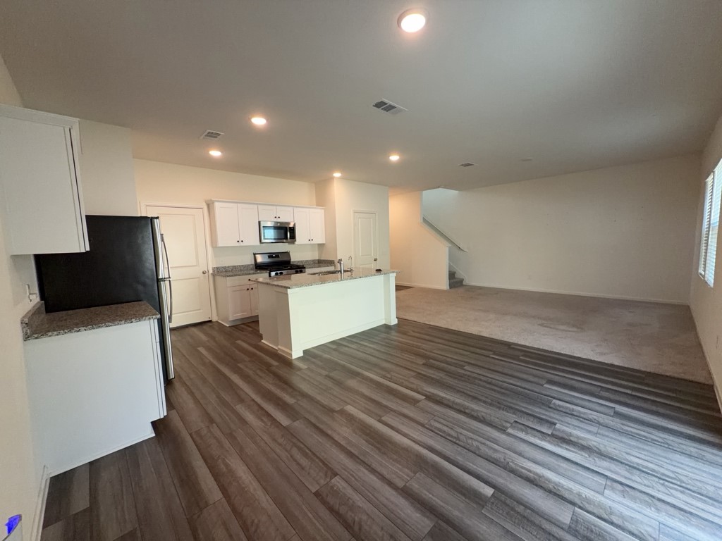 18618 Hunter William Way, New Caney, TX 77357