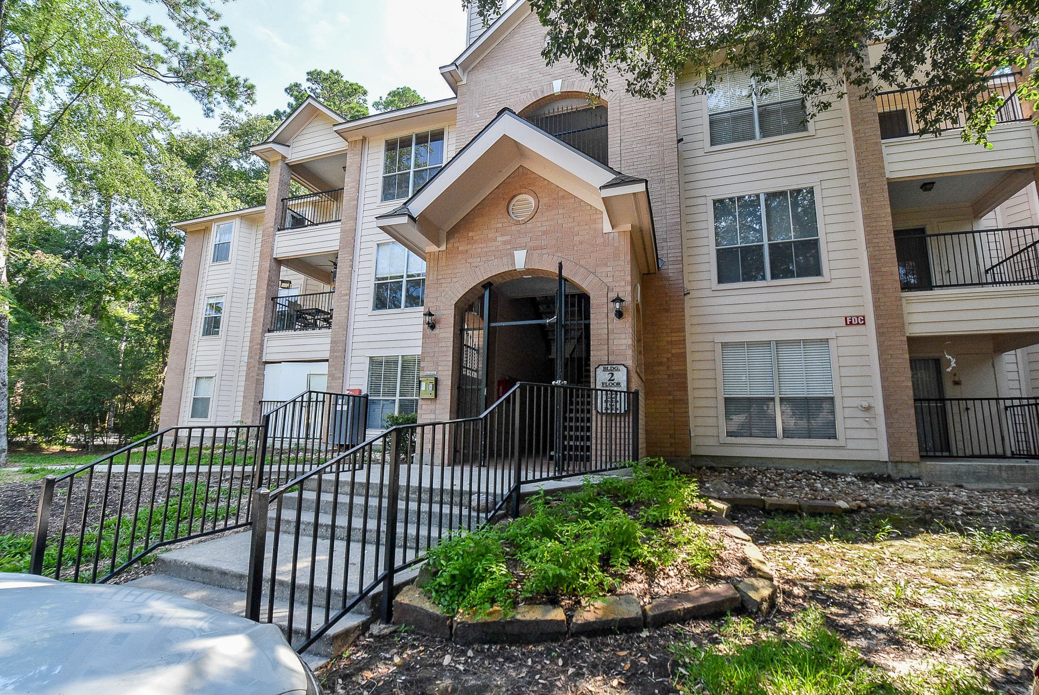 Great apartment for lease centrally located in The Woodlands! Great apartment for lease centrally located in The Woodlands!