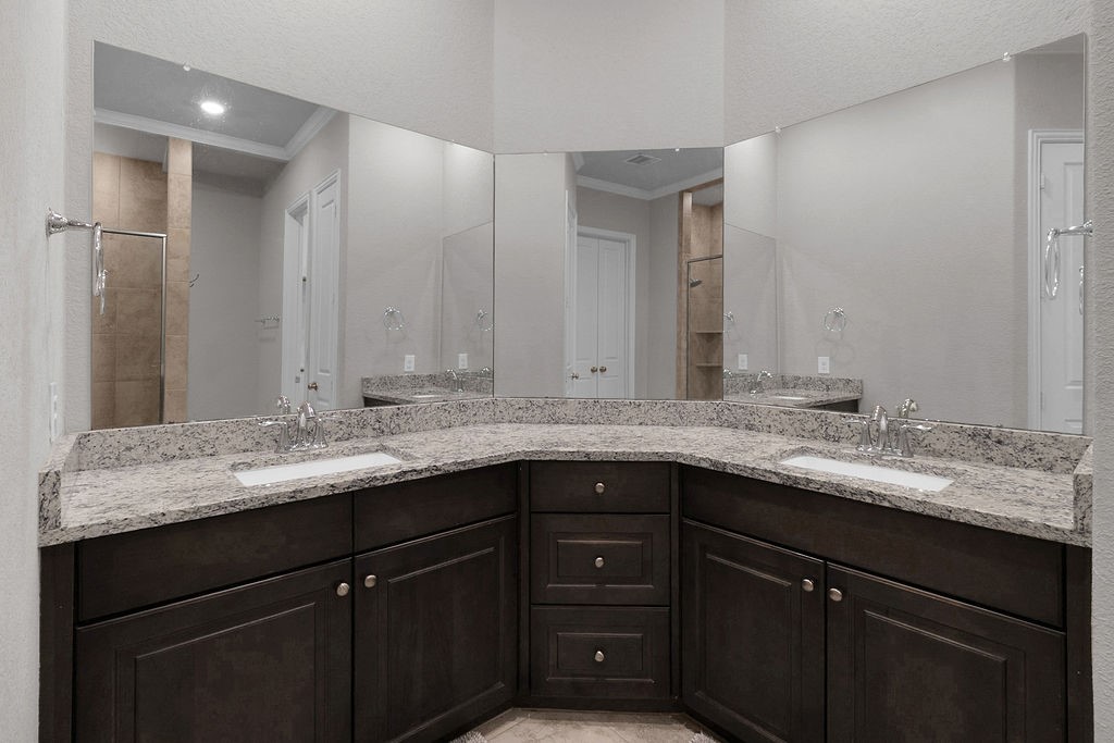 114 Silver Sky Court, Conroe, TX 77304