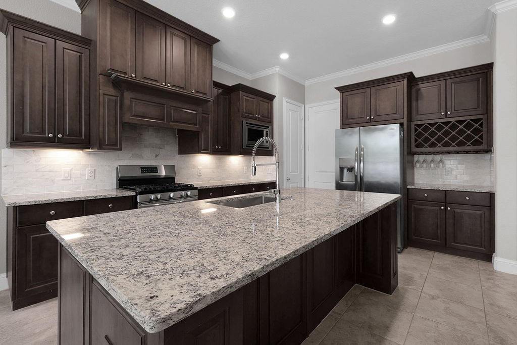 114 Silver Sky Court, Conroe, TX 77304