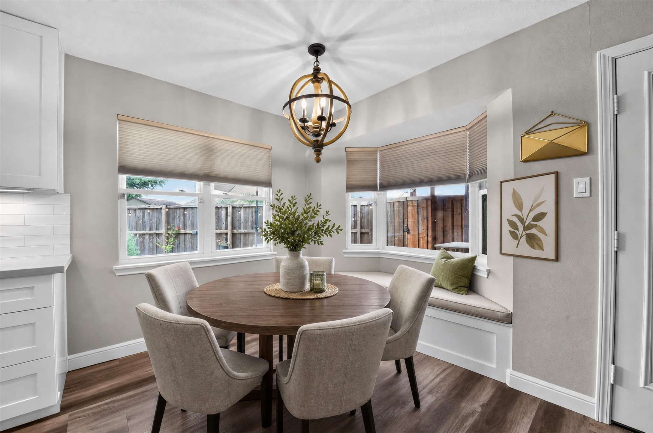 Check out how your furniture will look in this virtually staged photo.