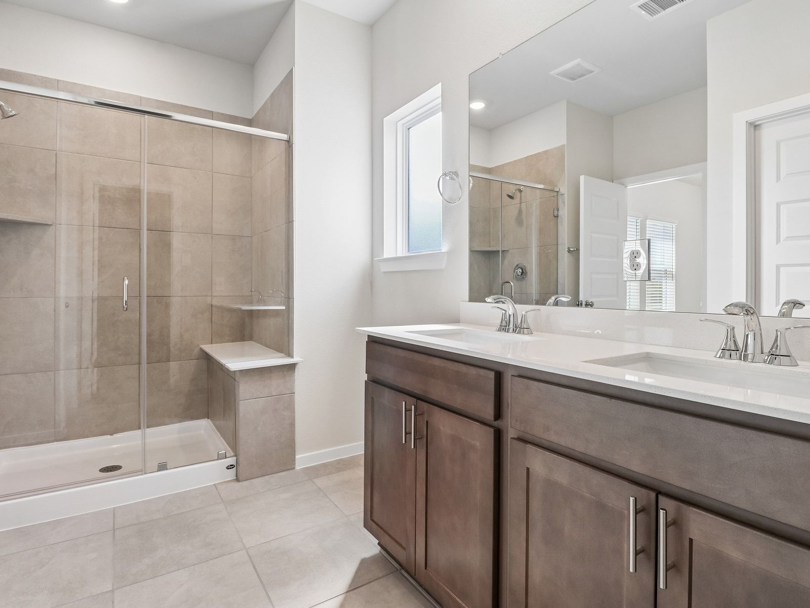 Photo is not of the actual home, but is an inspirational photo of builder's model home and may depict options, furnishings, and/or decorator features that are not included.