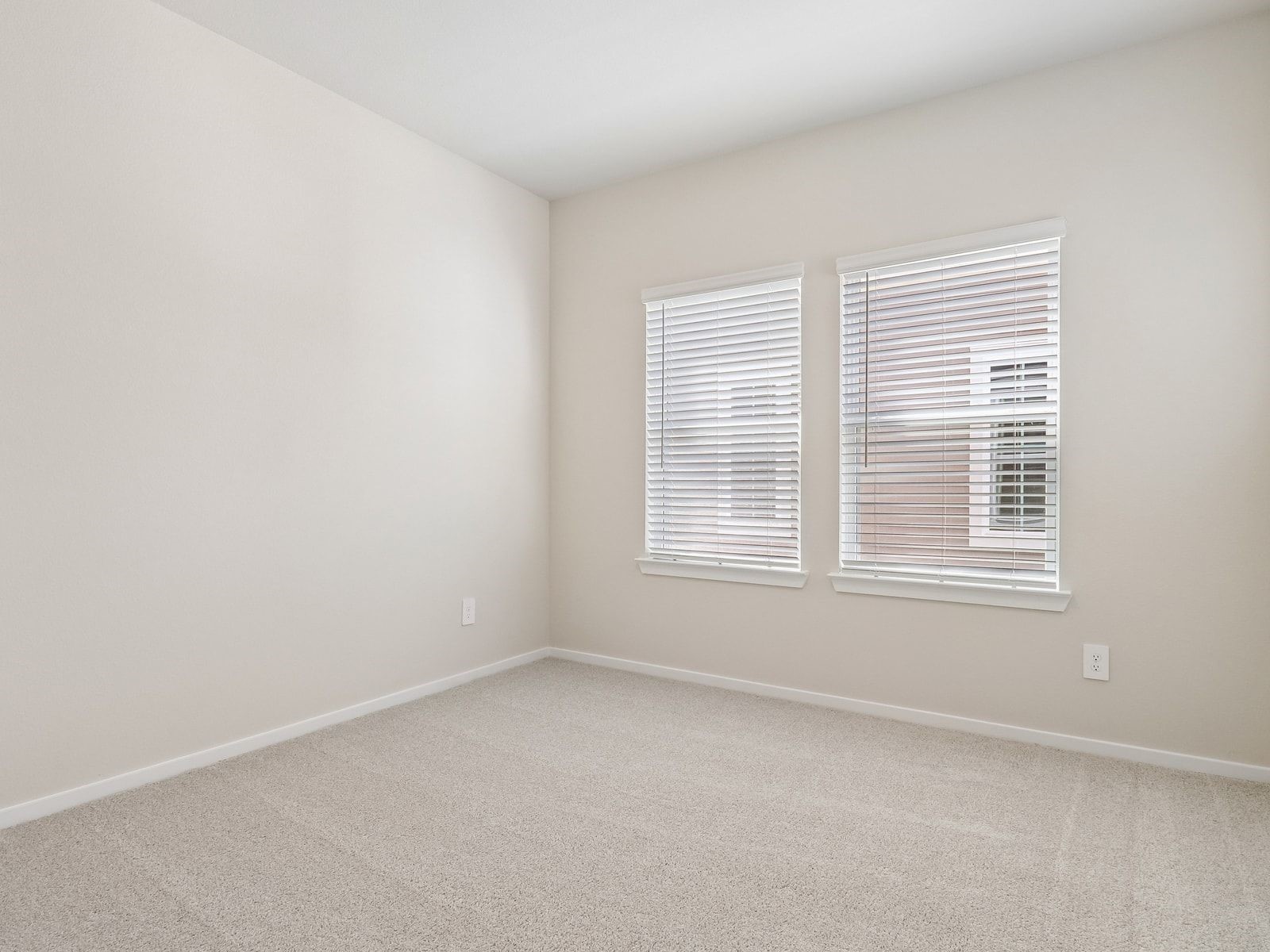 Photo is not of the actual home, but is an inspirational photo of builder's model home and may depict options, furnishings, and/or decorator features that are not included.