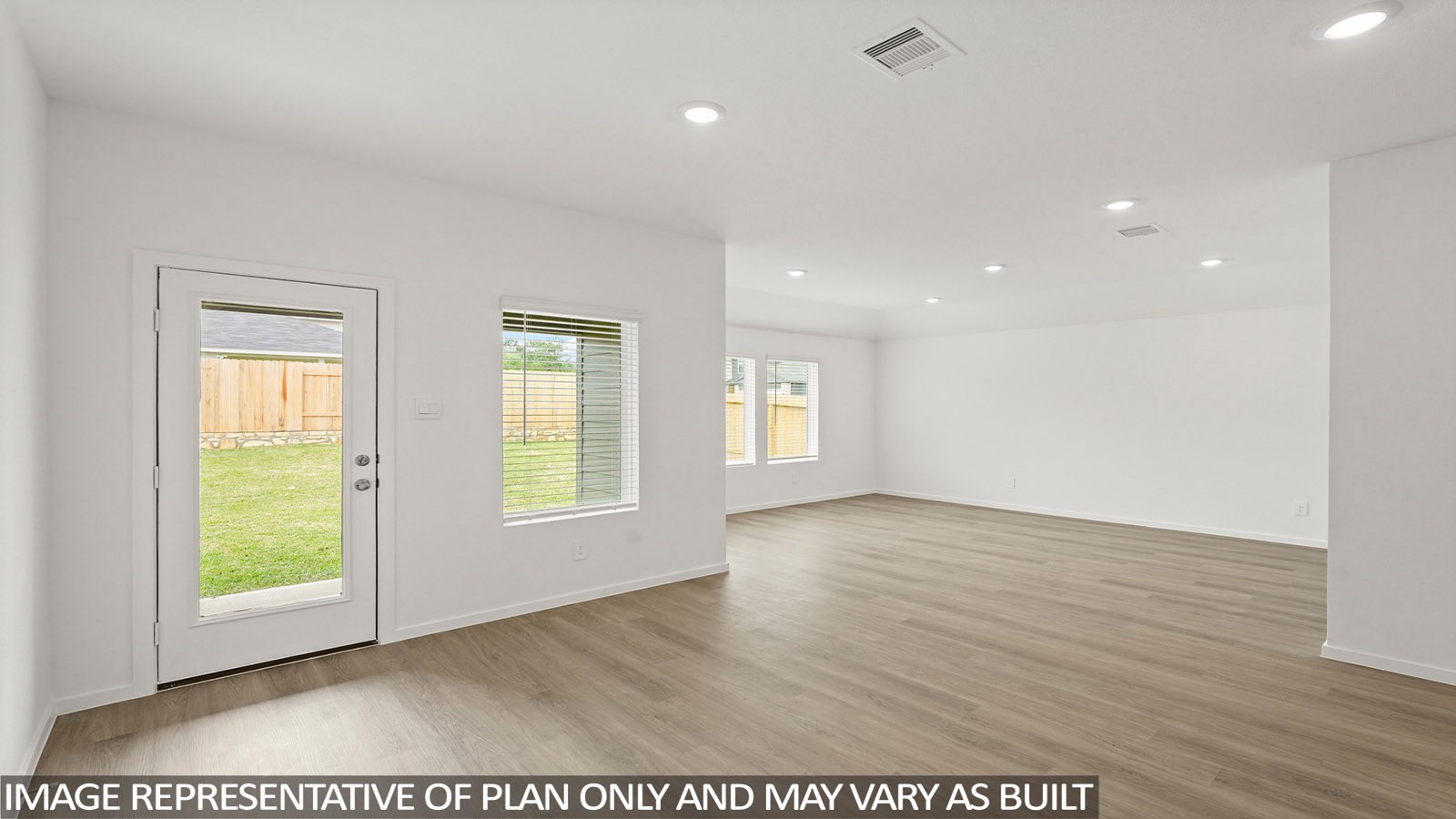 16450 Pinebrook Leaf Lane, Magnolia, TX 77355