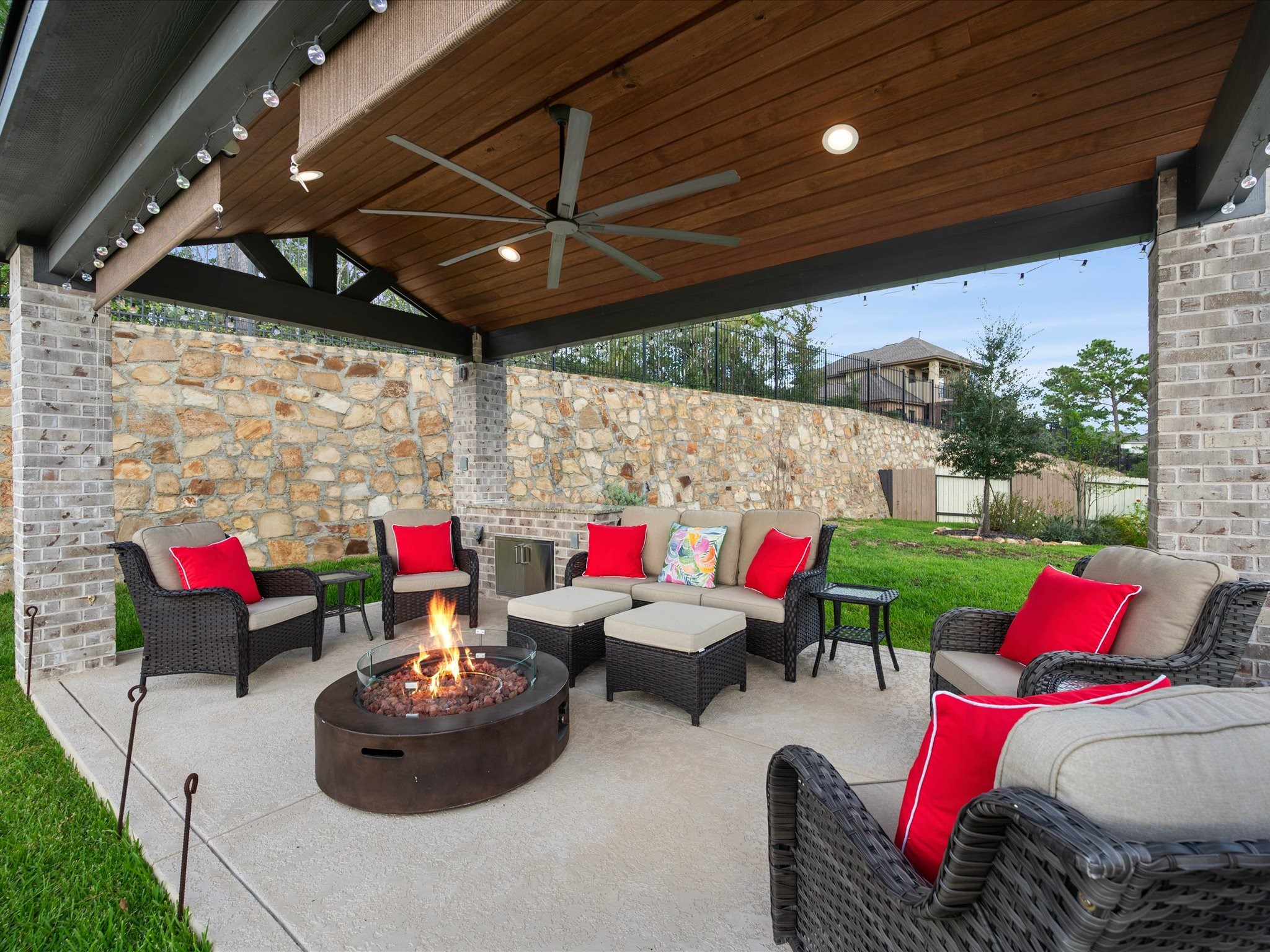 This home offers all the privacy with no back neighbors on a corner lot