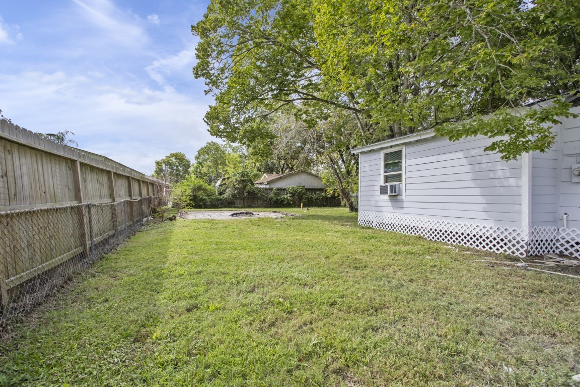 4718 Palmetto Street, Bacliff, TX 77518