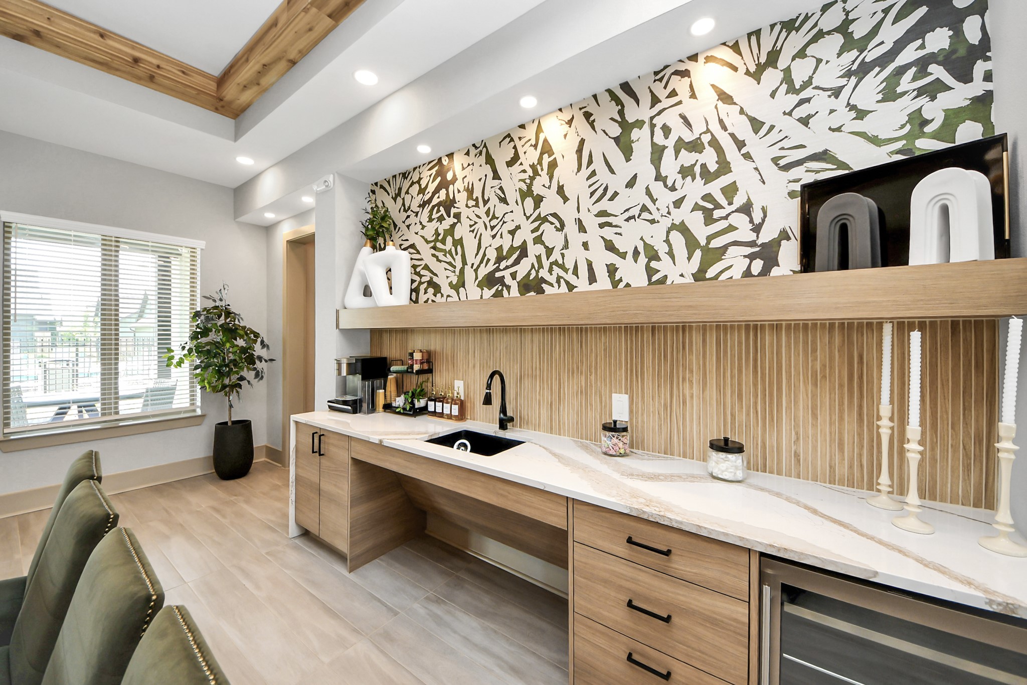 Enjoy an abundance of Amenities:Resort-Style Pool w/Sundeck Ledge&Outdoor Lounge Areas w/Grilling area,Gaming Lawn,Pickleball Court,Quaint Dog Park for your fur babies!24/7 Fitness Center w/Kids Play Zone area.Stunning Clubhouse w/Caf/Lounge.Playground Area.Electric Vehicle Charging Stations!