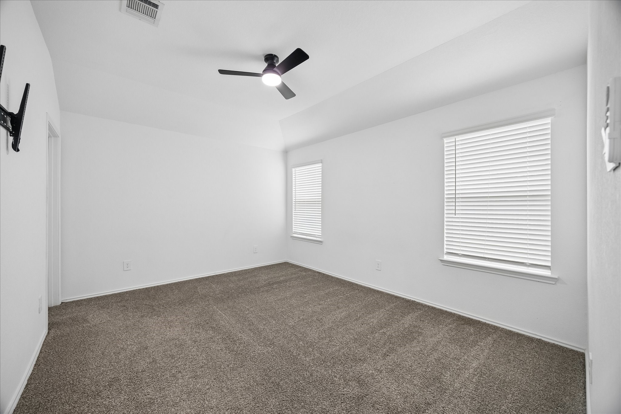 16691 Lonely Pines Drive, Conroe, TX 77302 16691 Lonely Pines Drive, Conroe, TX 77302