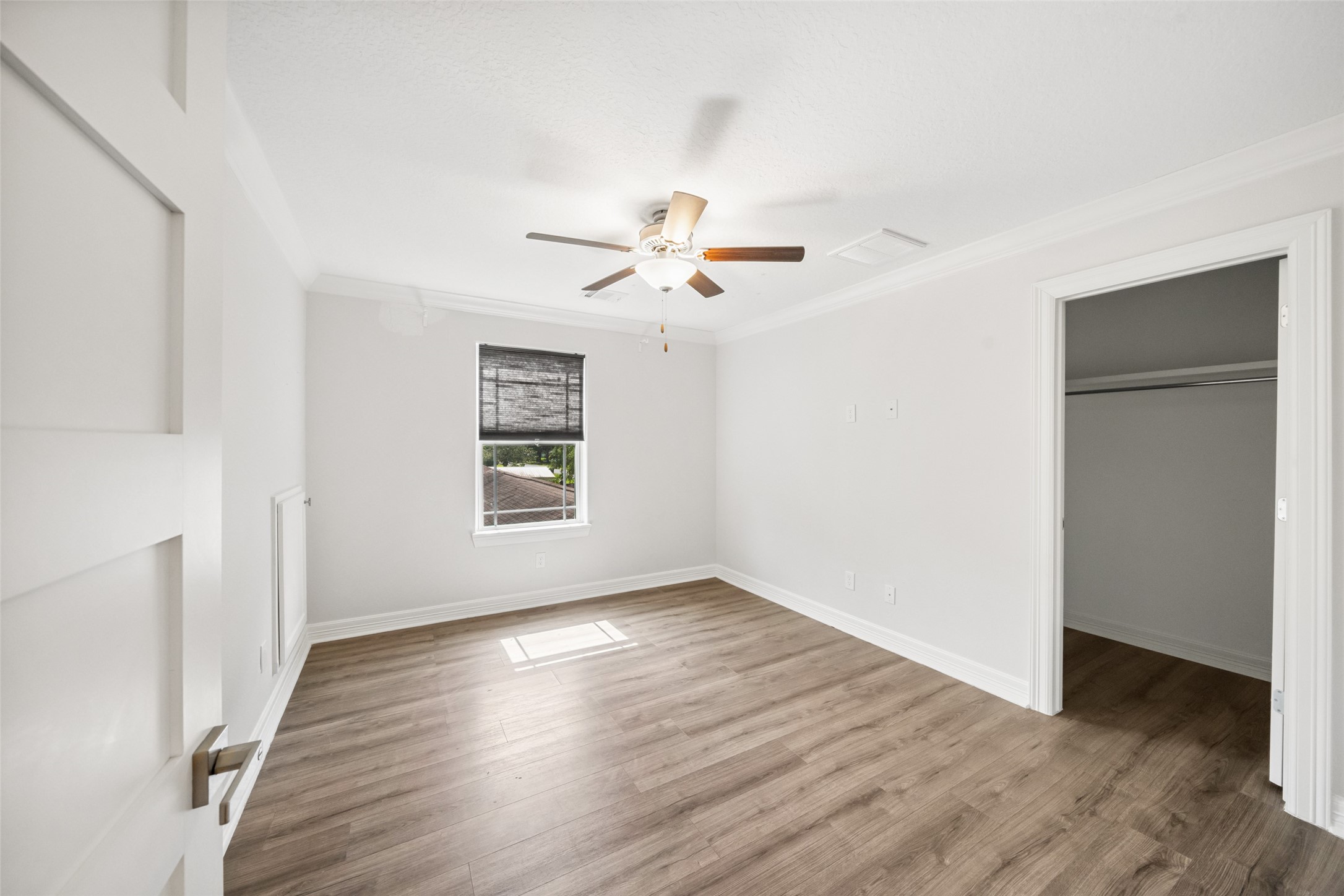 3204 Mckinney Drive, La Marque, TX 77568