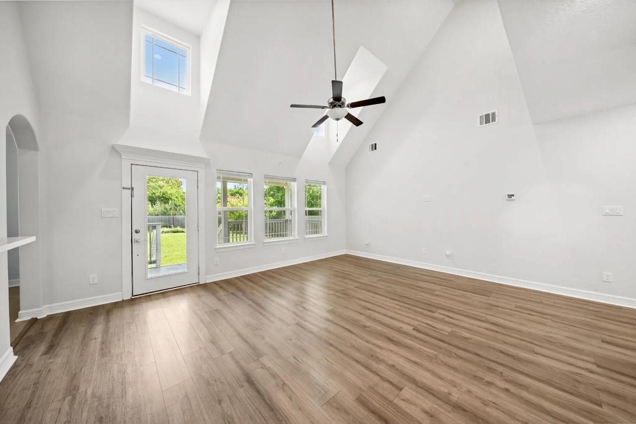 3204 Mckinney Drive, La Marque, TX 77568