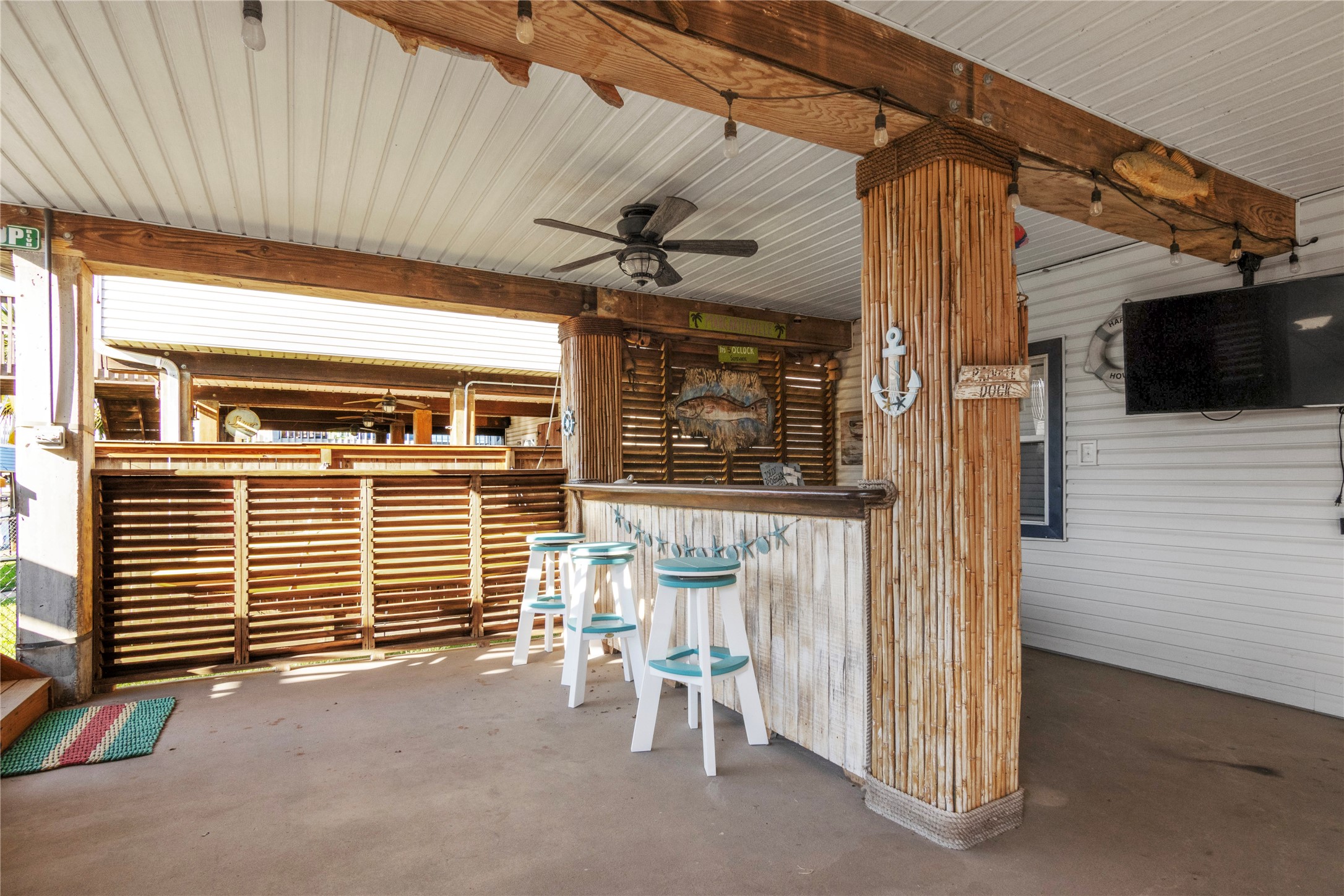 4 N Curlew Street, La Marque, TX 77568