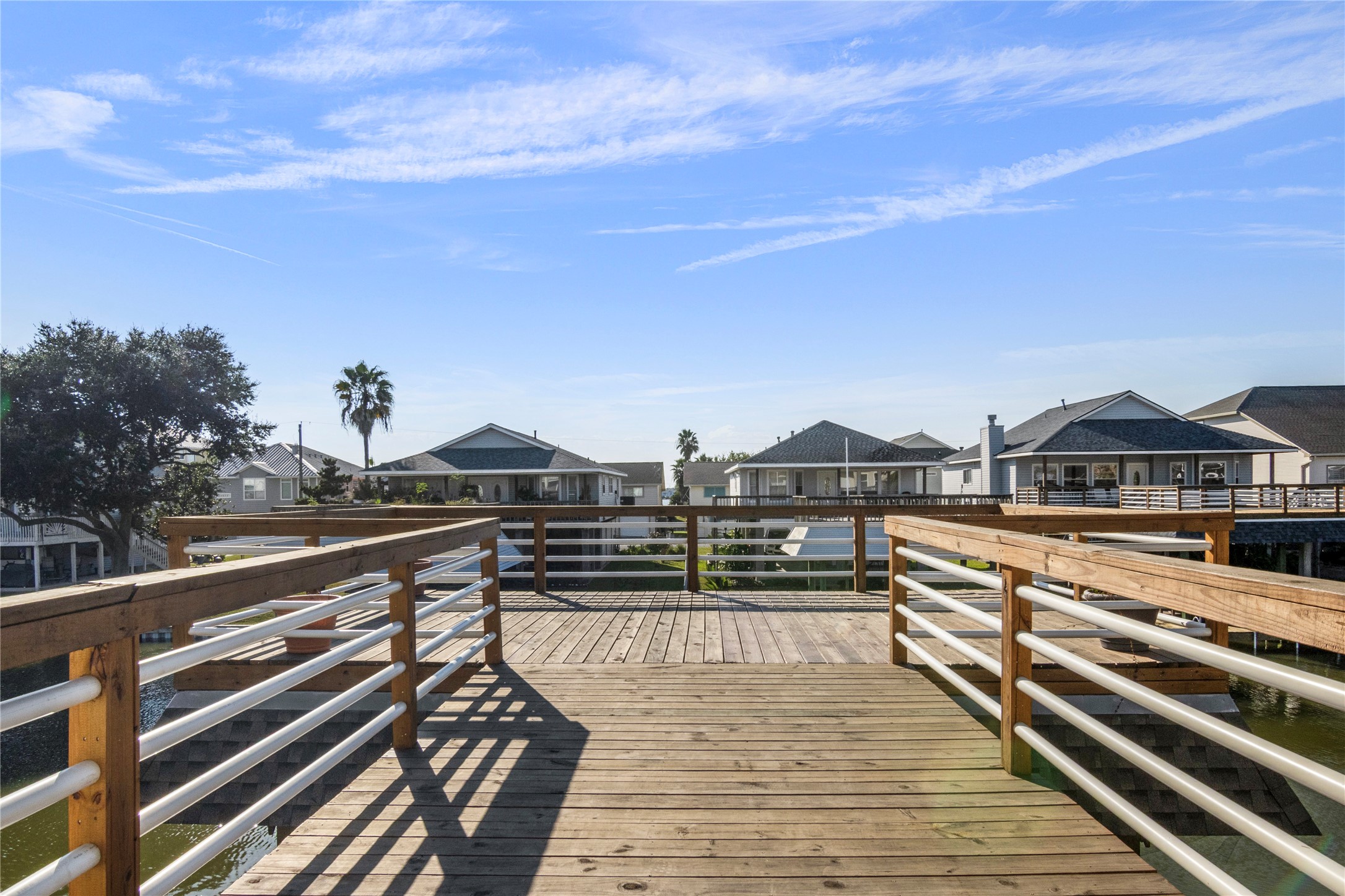 4 N Curlew Street, La Marque, TX 77568