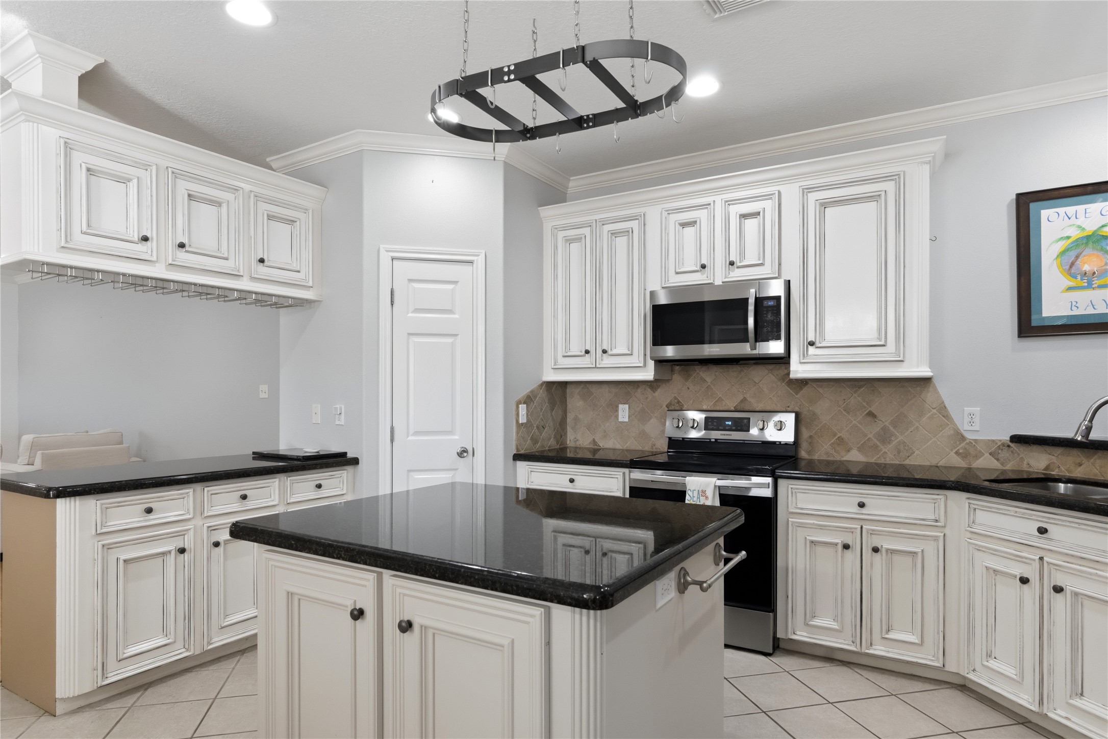 4 N Curlew Street, La Marque, TX 77568