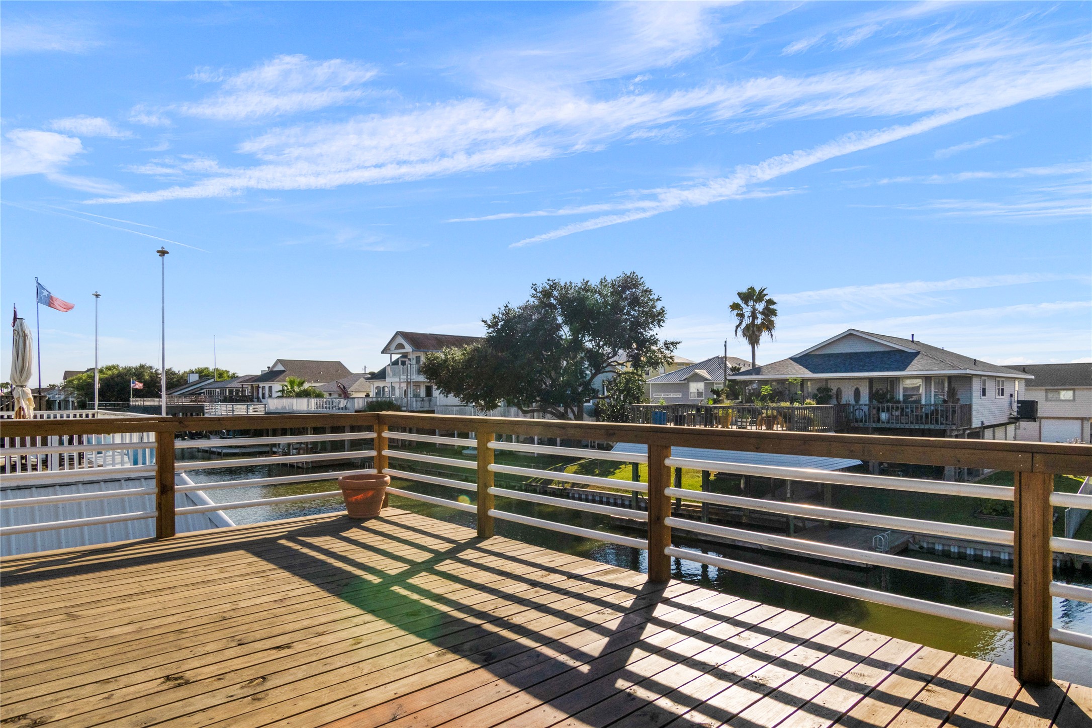 4 N Curlew Street, La Marque, TX 77568