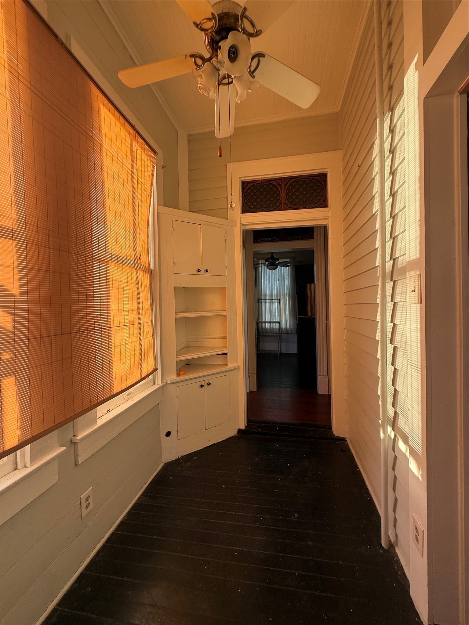 513 17th, #2, Galveston, TX 77550