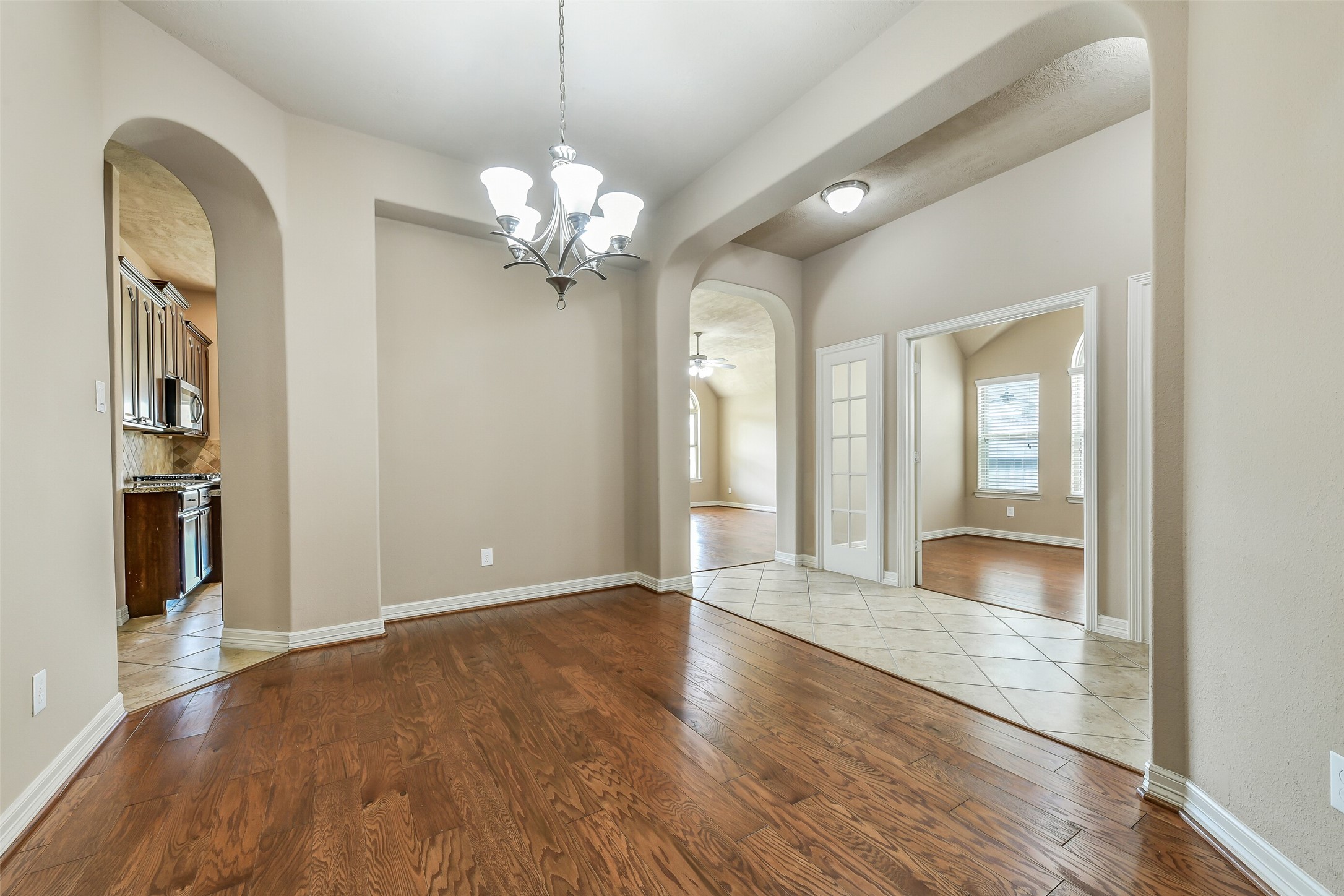 7122 Fall Creek Lane, Missouri City, TX 77459