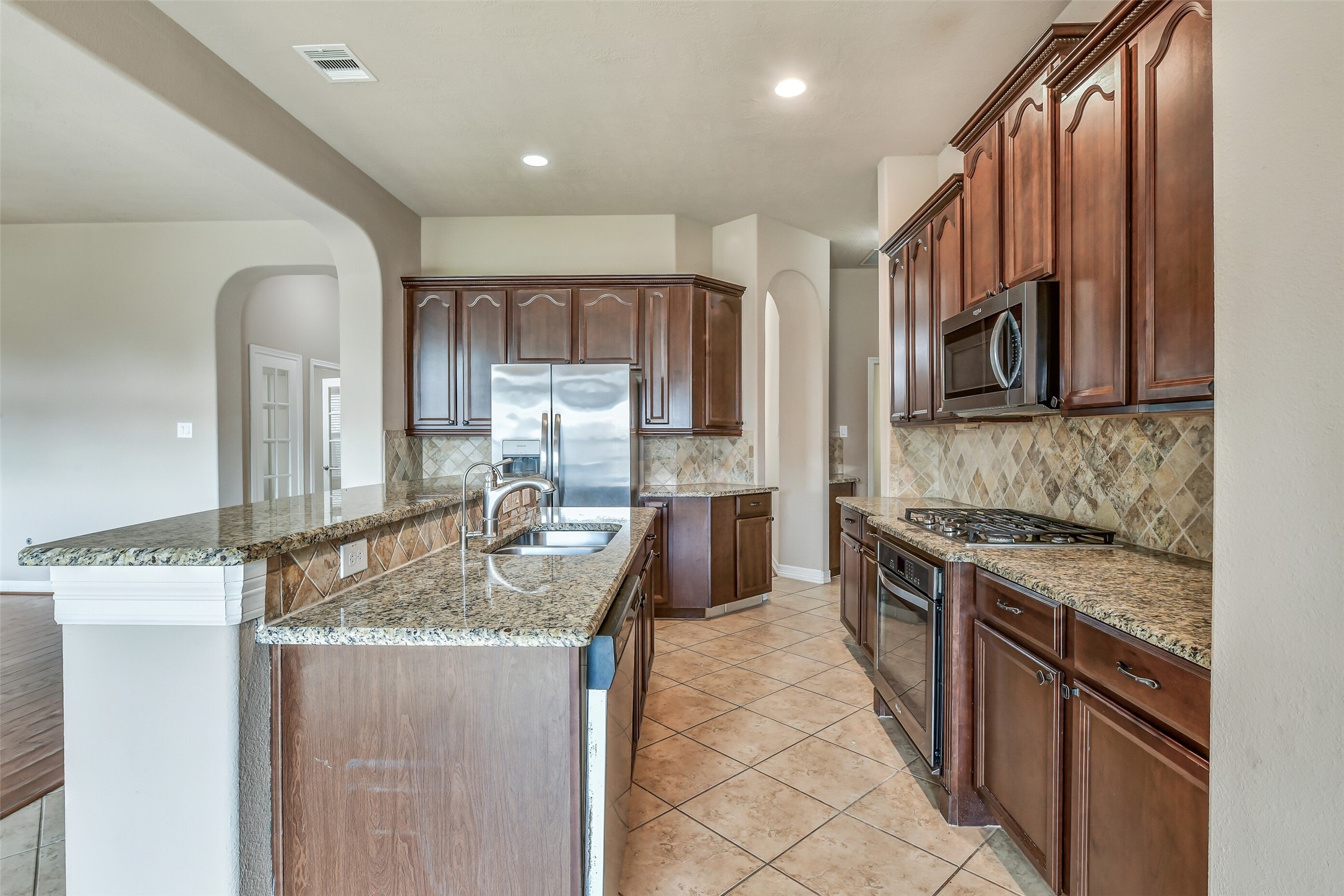 7122 Fall Creek Lane, Missouri City, TX 77459 7122 Fall Creek Lane, Missouri City, TX 77459