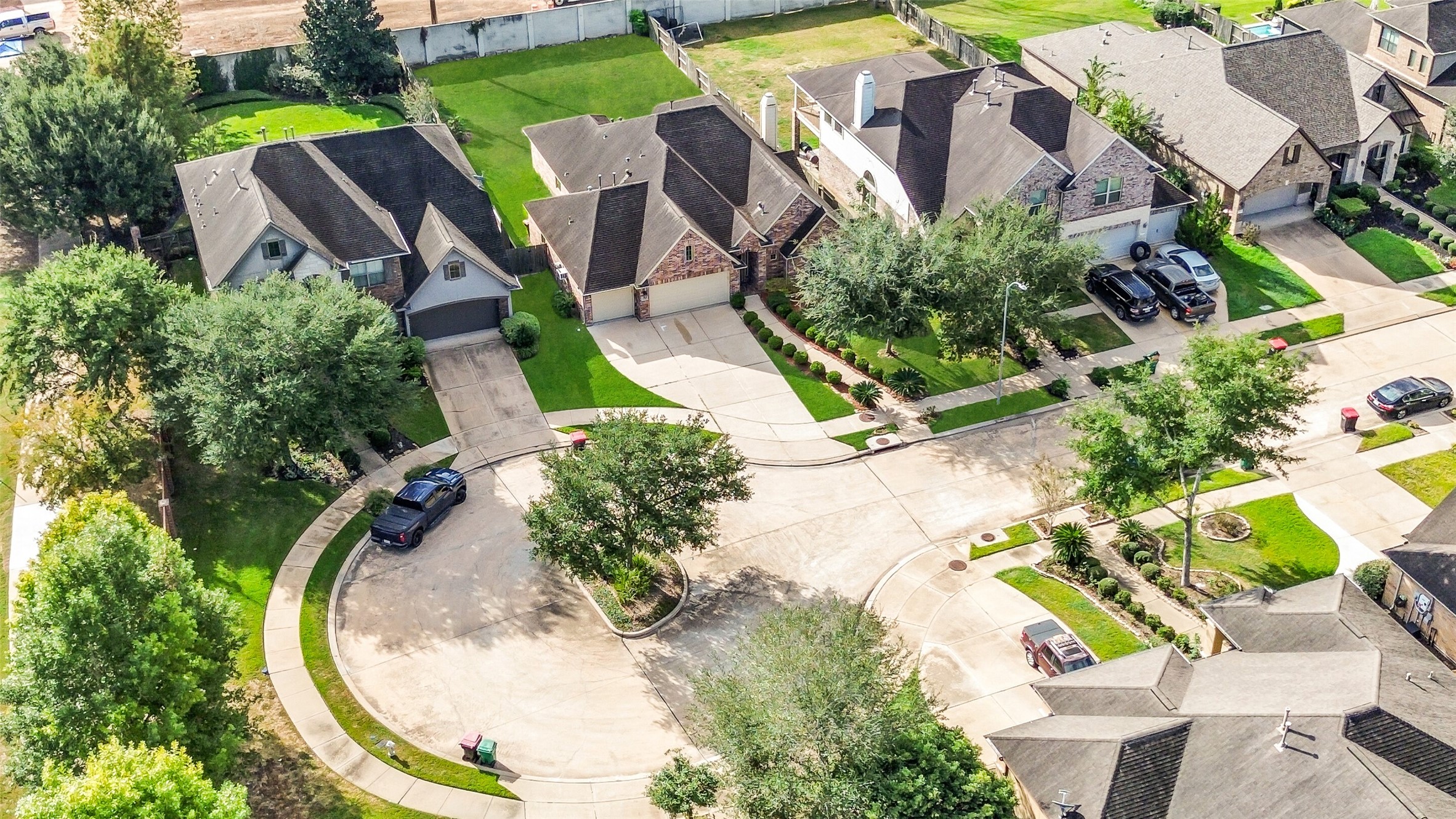 7122 Fall Creek Lane, Missouri City, TX 77459