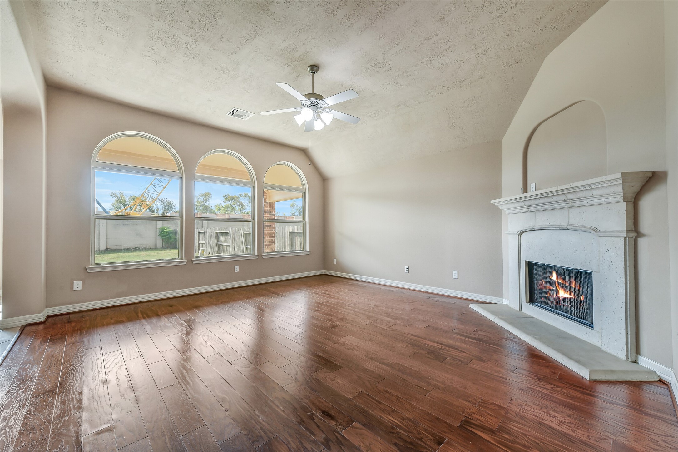 7122 Fall Creek Lane, Missouri City, TX 77459 7122 Fall Creek Lane, Missouri City, TX 77459