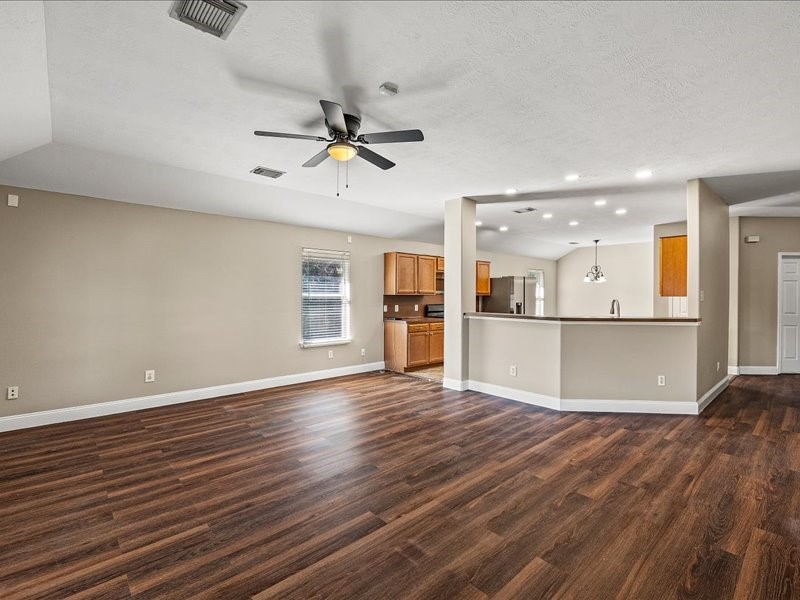 167 Rustic Colony Lane, Dickinson, TX 77539 167 Rustic Colony Lane, Dickinson, TX 77539