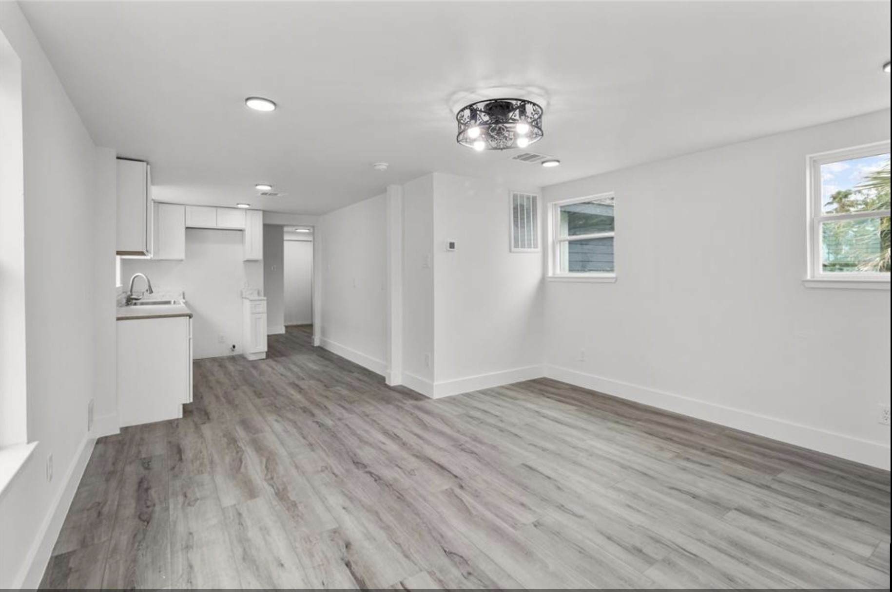 3312 Sealy A and B, Galveston, TX 77550