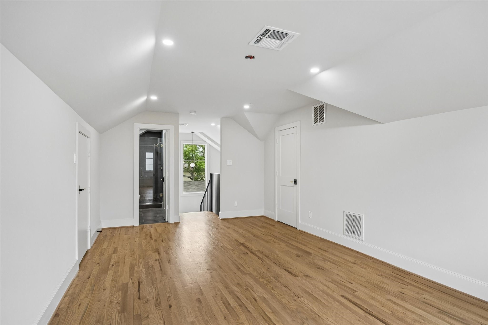 2320 North Boulevard, Houston, TX 77098