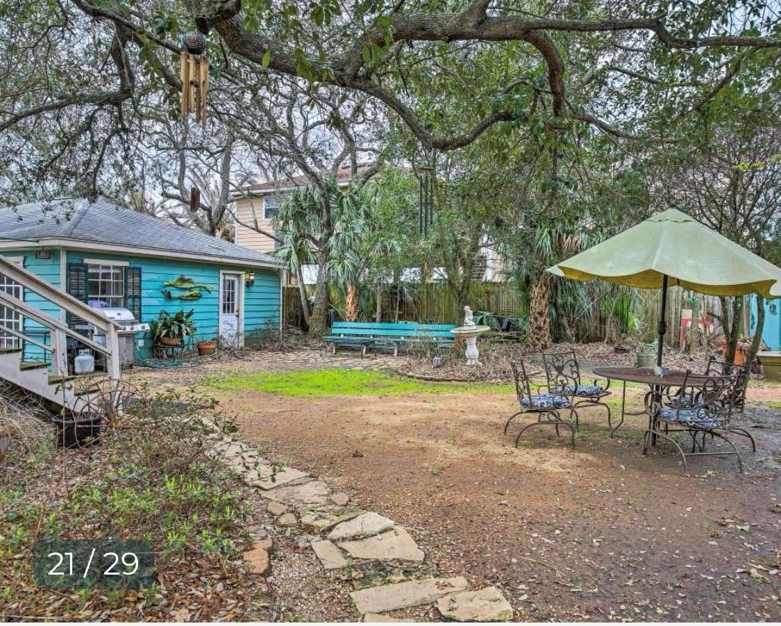 120 5th Street, #4, San Leon, TX 77539