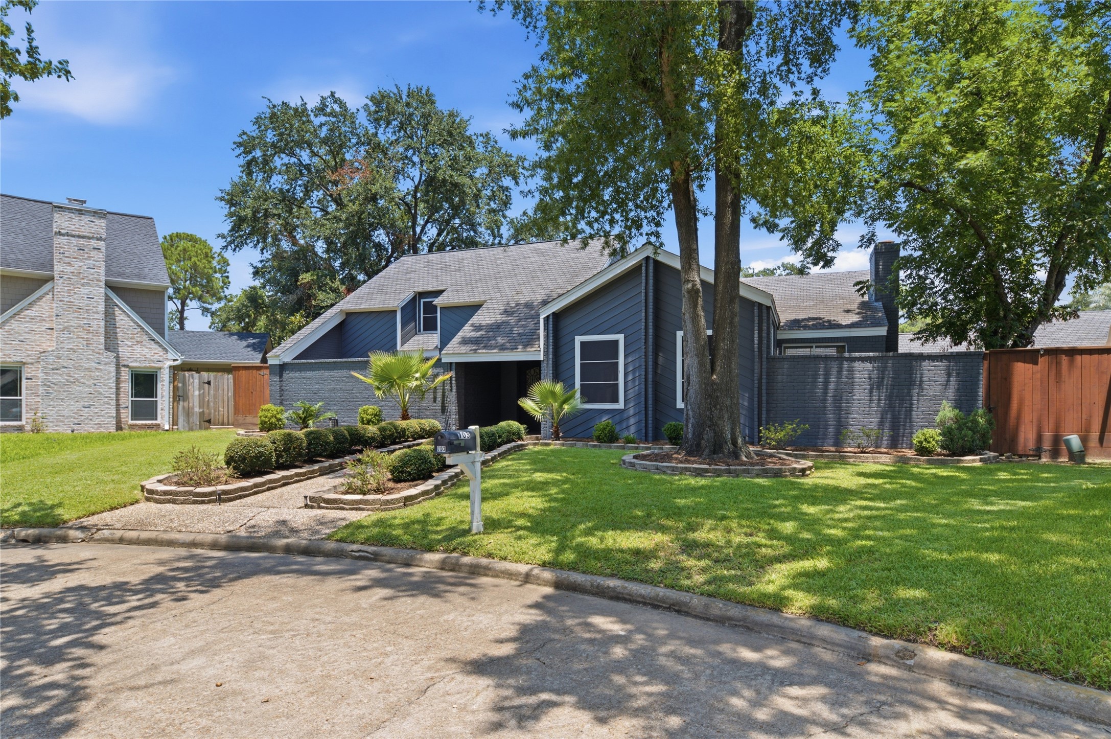 This spacious home features 4 bedrooms and 3.5 bathrooms.