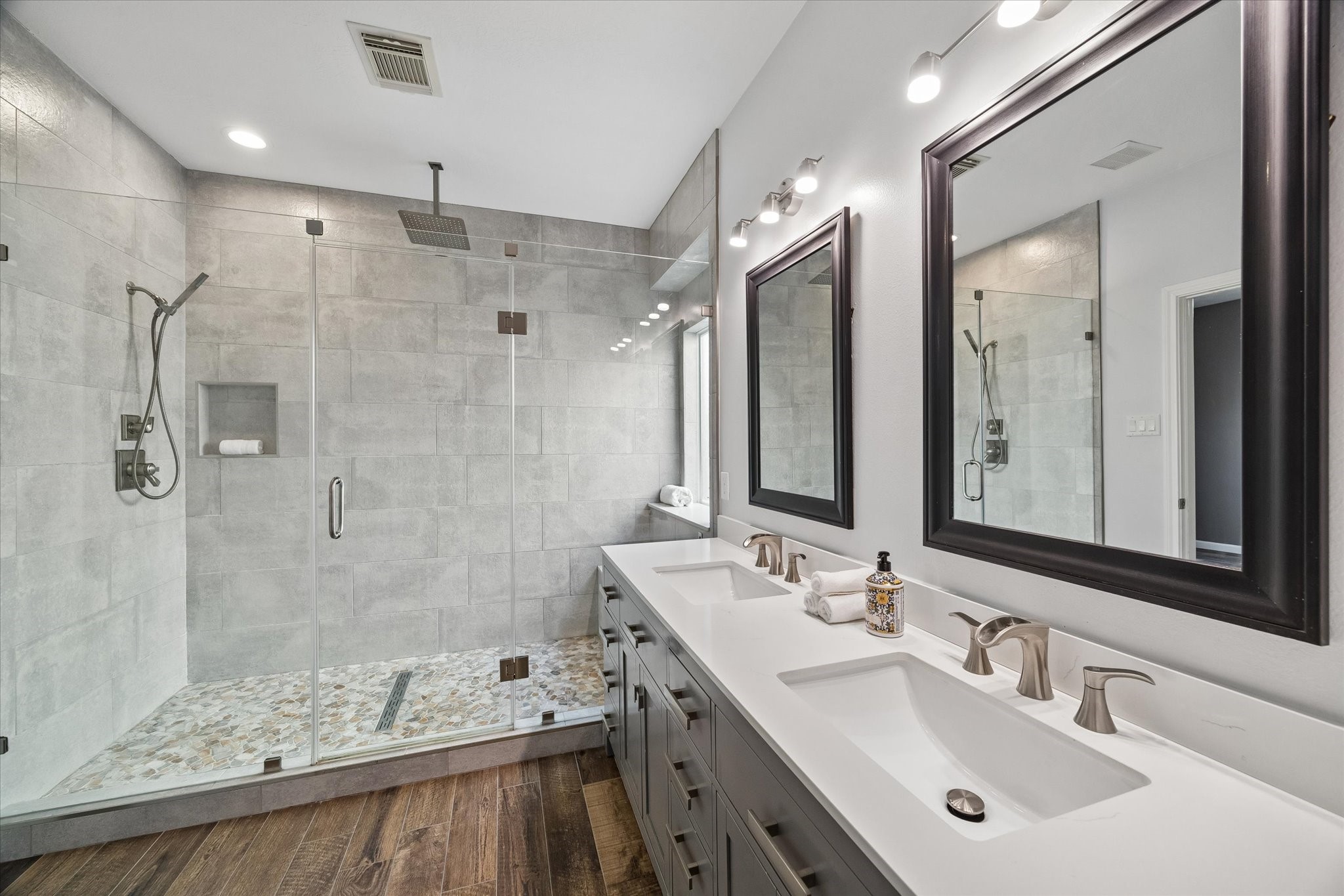 Your luxurious SPA-INSPIRED bathroom has been completely updated!