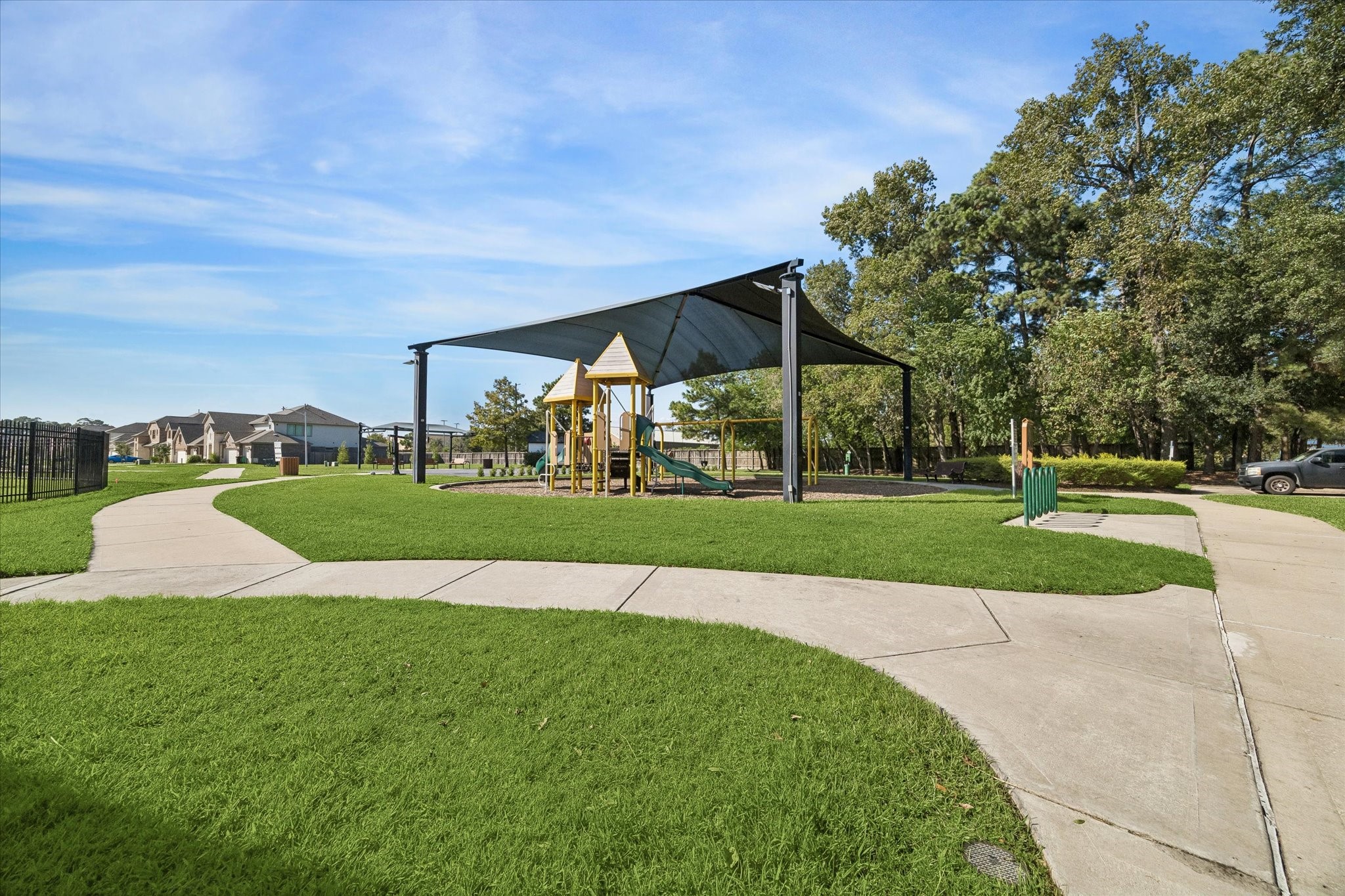 Kings Mill residents can enjoy many neighborhood amenities! This shows a neighborhood park/playground/trail.