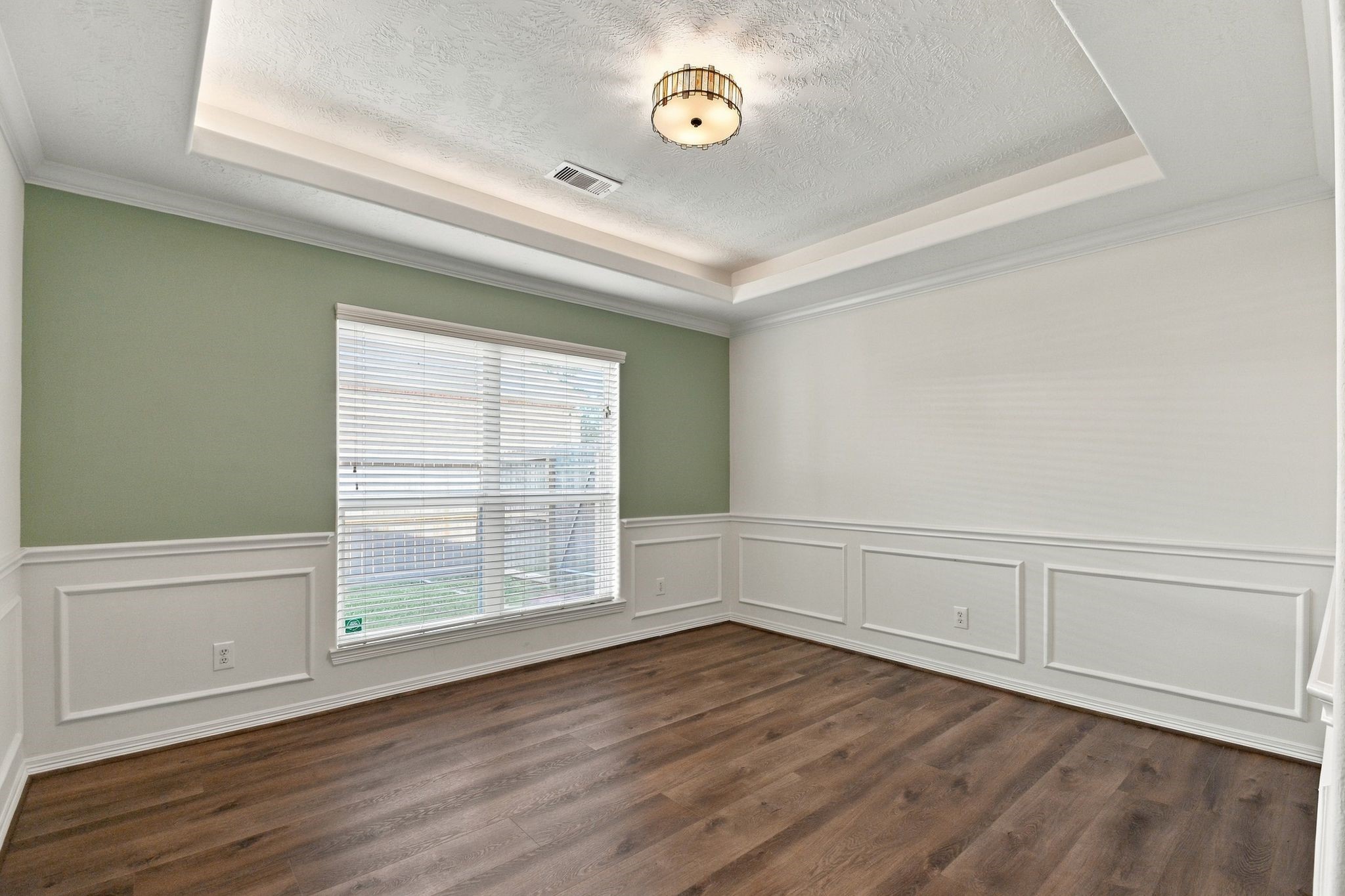9323 Hudson Bend Circle, Houston, TX 77095