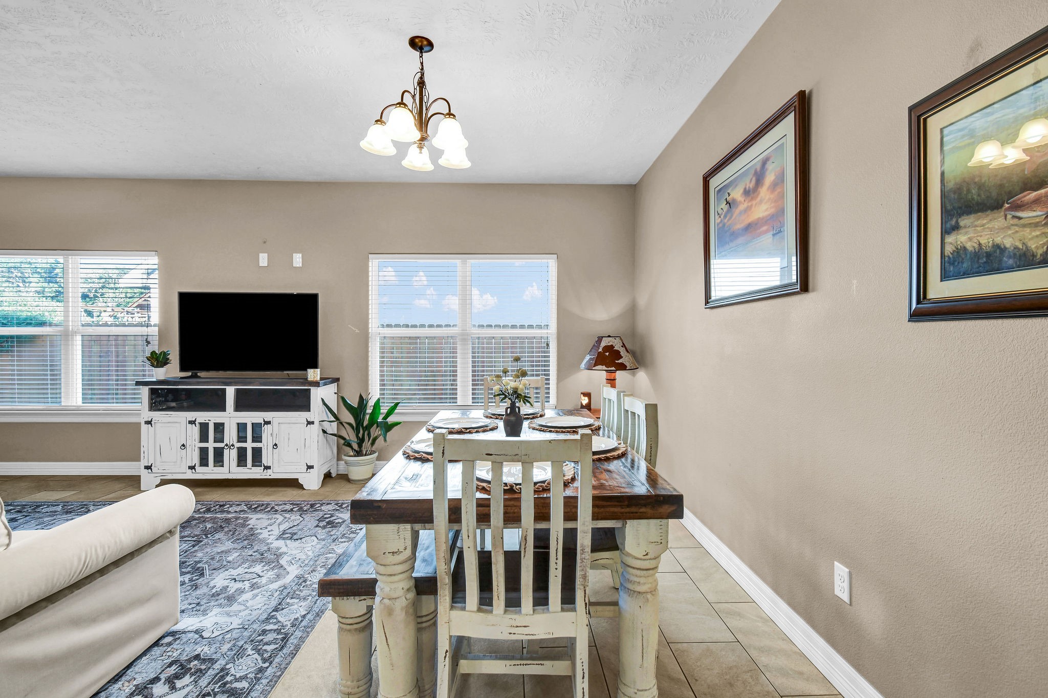 406 Wellshire Drive, West Columbia, TX 77486