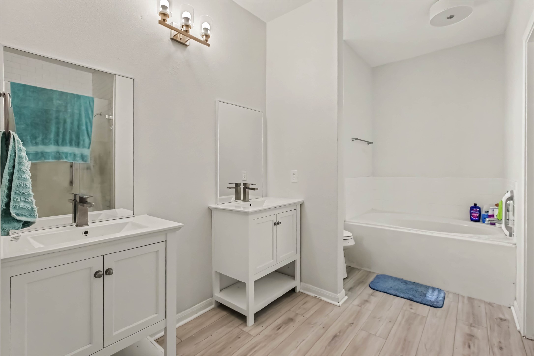 2043 Briar Grove Drive, Conroe, TX 77301